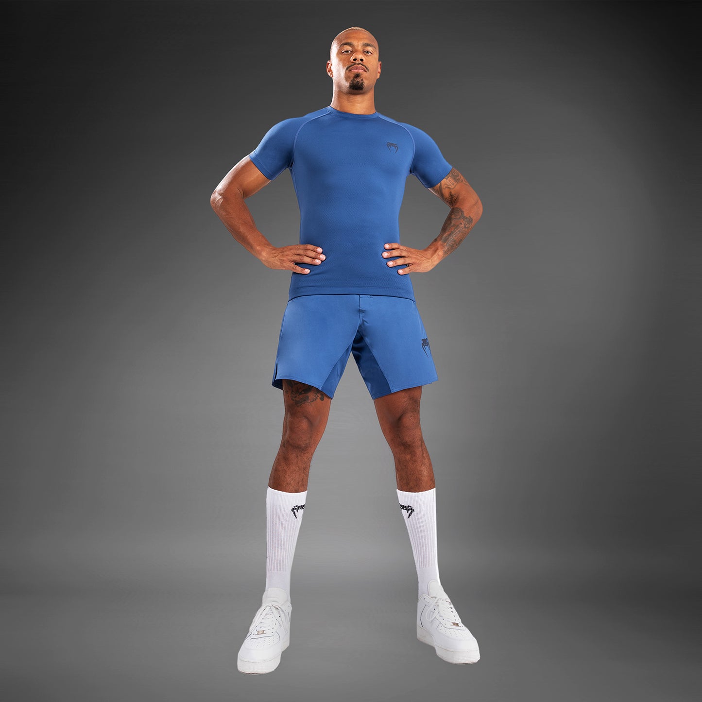 Venum Contender メンズショートスリーブラッシュガード - ブルー