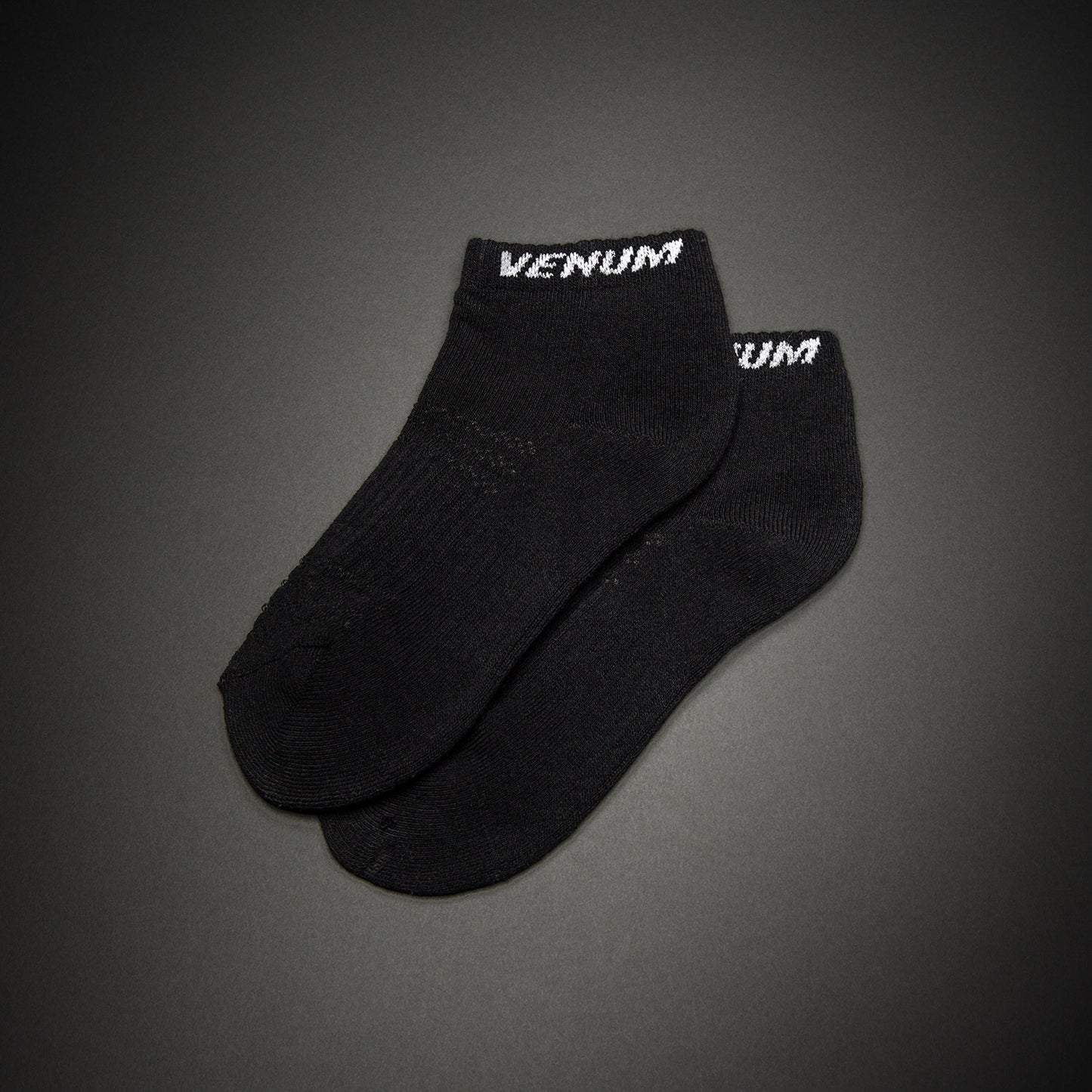 Venum Essential アンクルソックス（3足セット） – ブラック/ホワイト