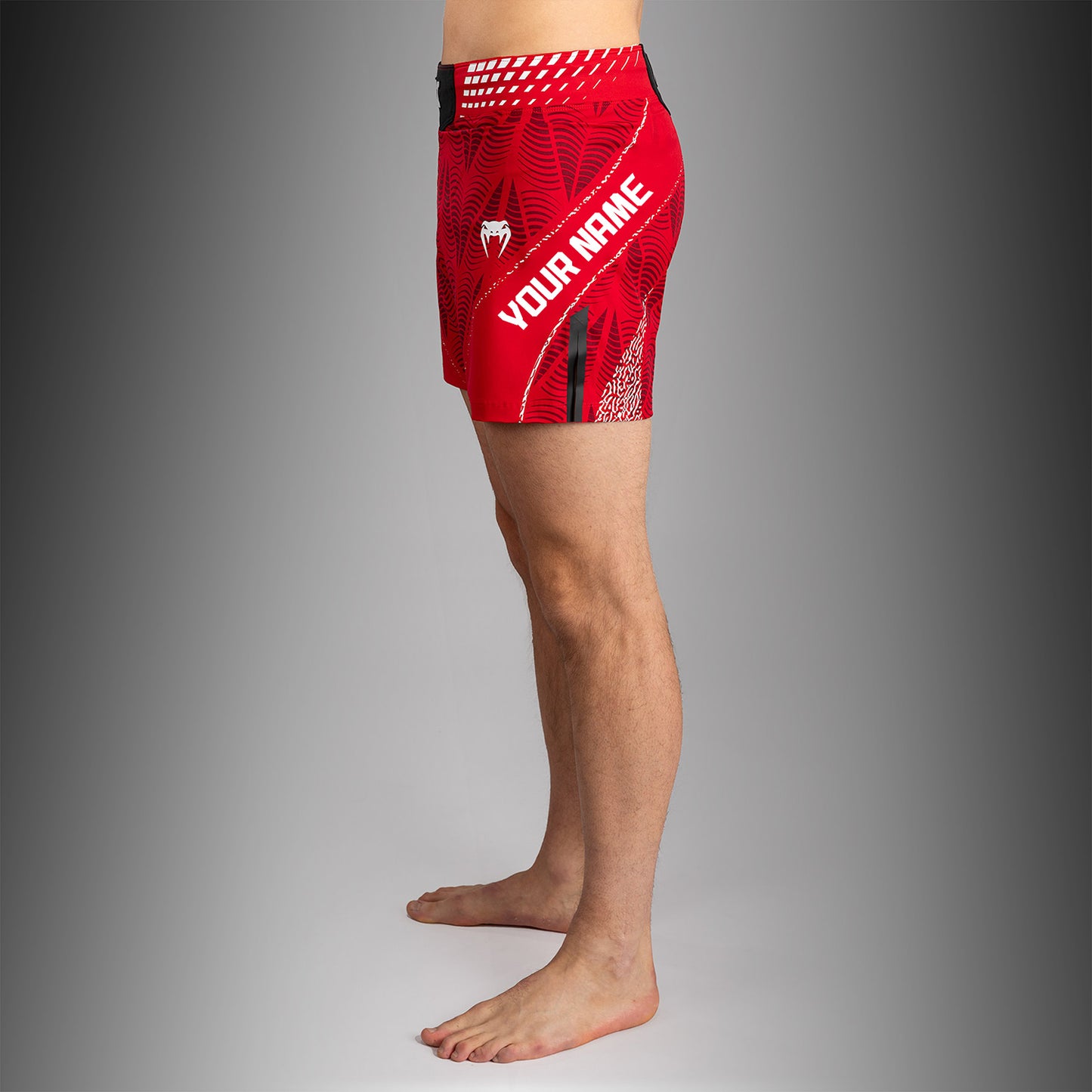 UFC Zenith by Venum Authentic Fight Night ショートフィットファイトショーツ メンズ - レッド