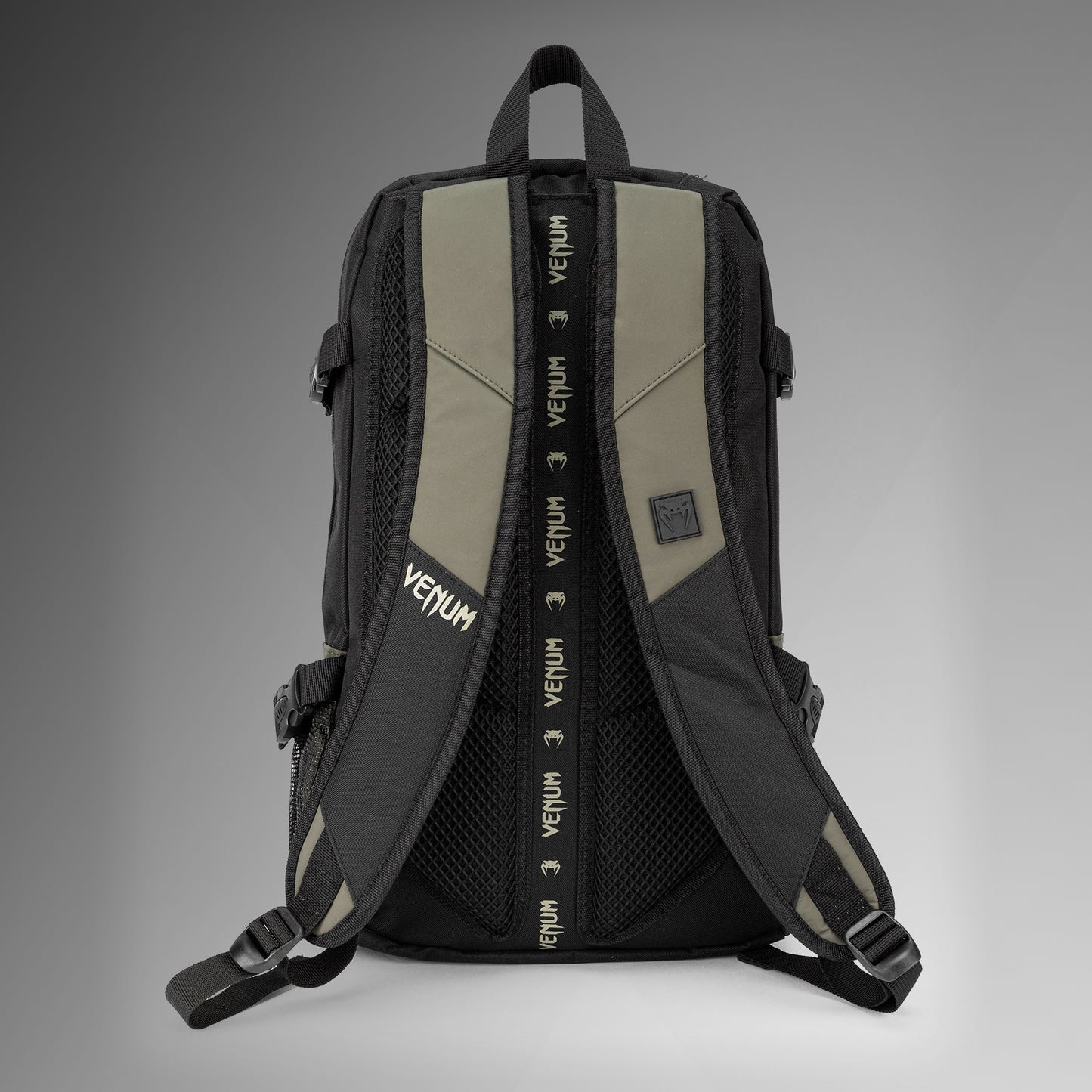 Venum Challenger Pro Evo バックパック  - カーキ/ブラック