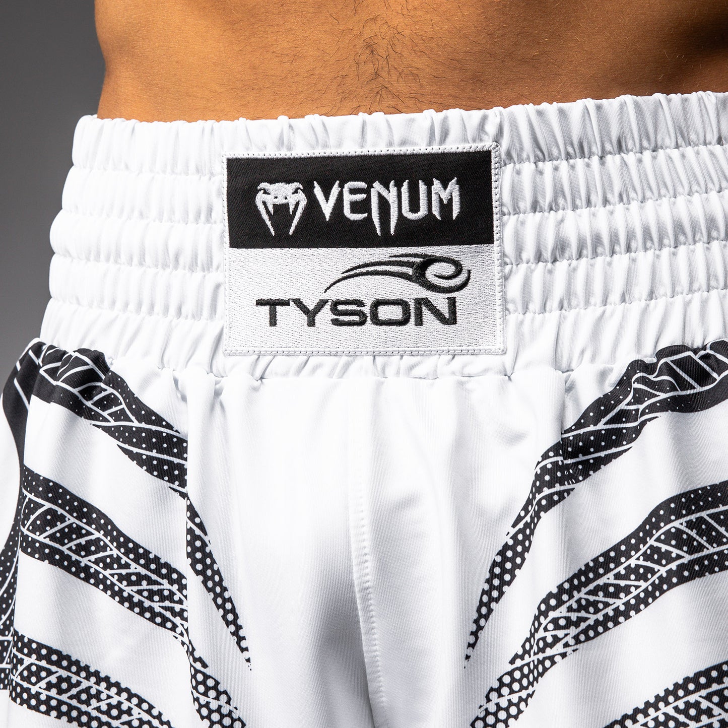 Venum x Mike Tyson Tiger ボクシングショーツ - オプティカルホワイト/ディープブラック