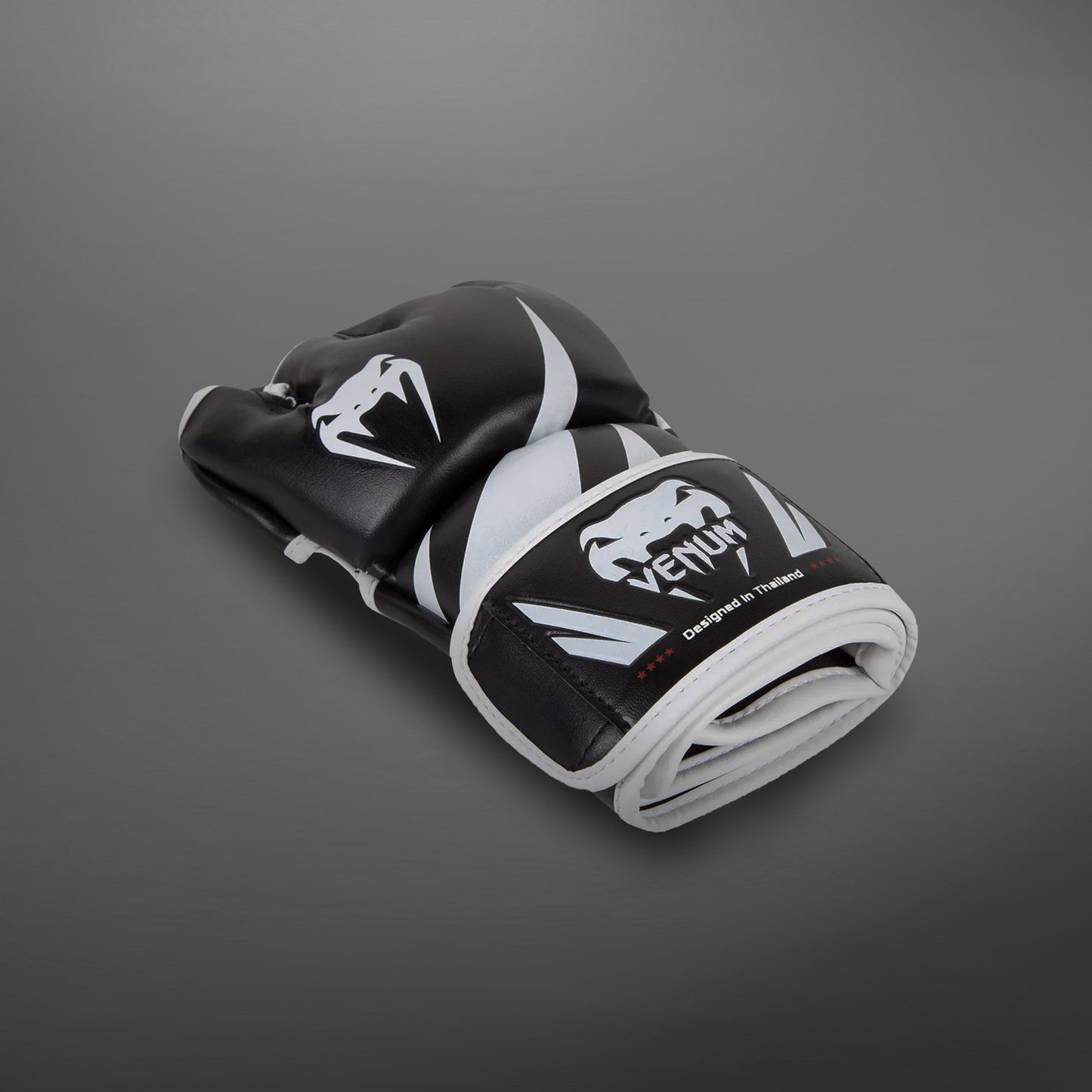 Venum Challenger MMA グローブ - ブラック