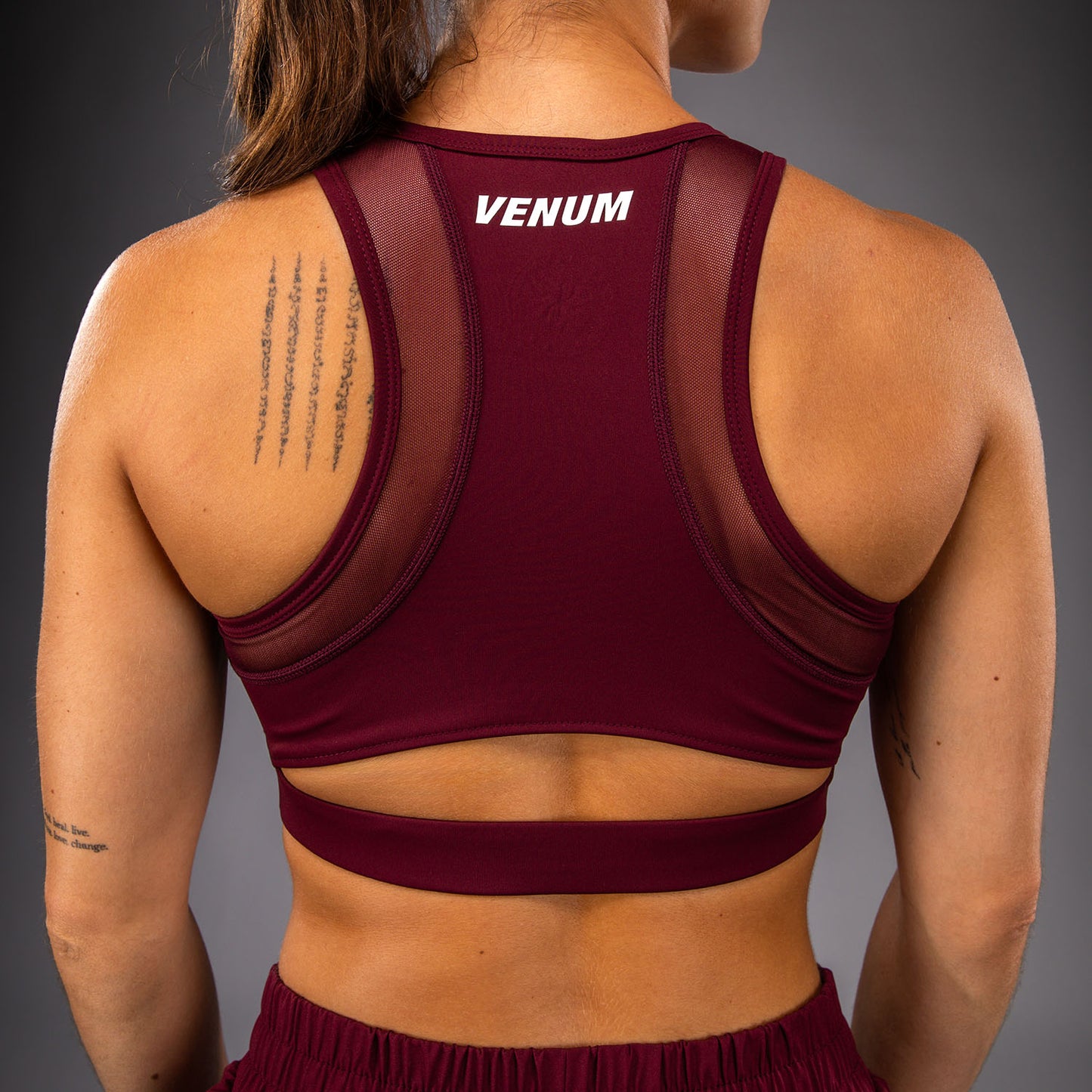 Venum Aero XT スポーツブラ - プラム