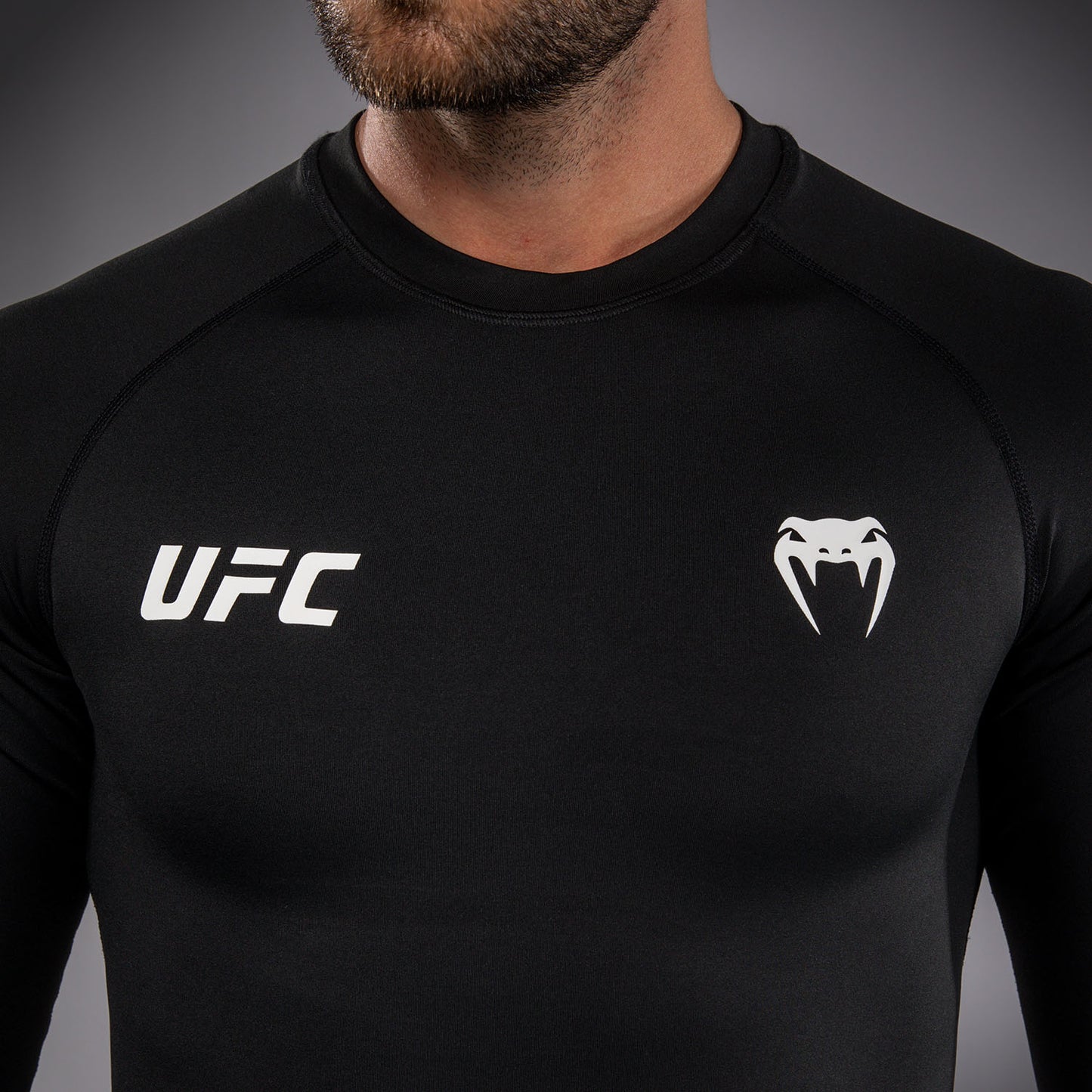 Venum UFC Unity by Venum Authentic Fight Week メンズ テクニカル 長袖ラッシュガード - ブラック