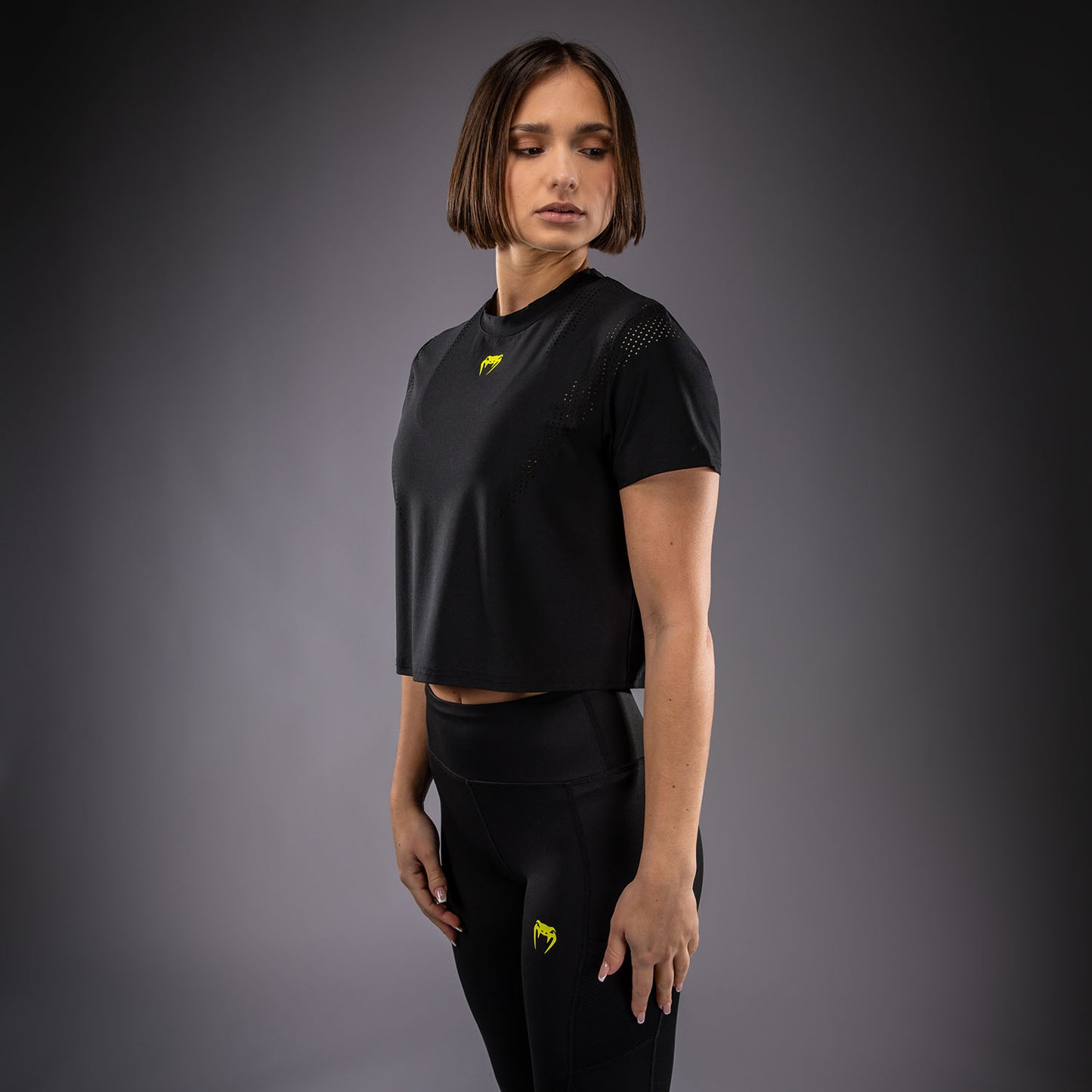 Venum Lazer レディース ドライテックTシャツ - ブラック/イエロー