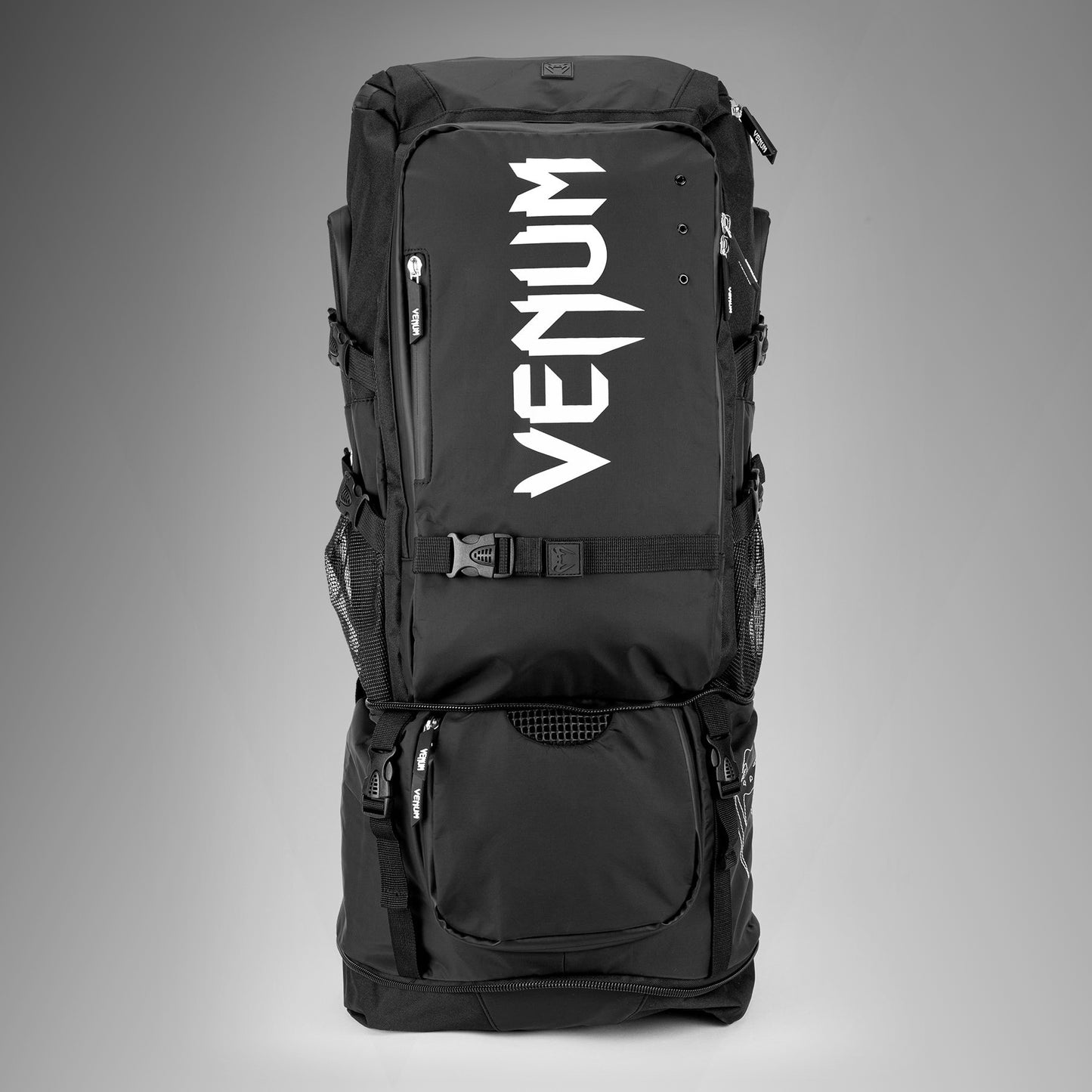 Venum Challenger Xtrem Evo バックパック- ブラック/ホワイト