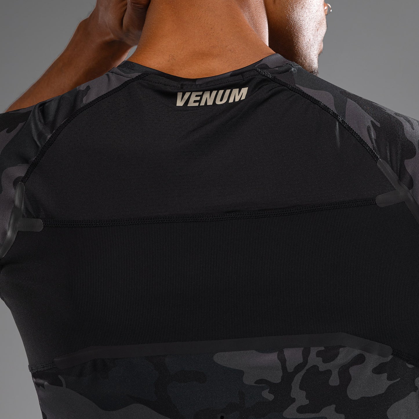 Venum G-Fit Air ドライテックTシャツ メンズ - アーバンデジタルカモ