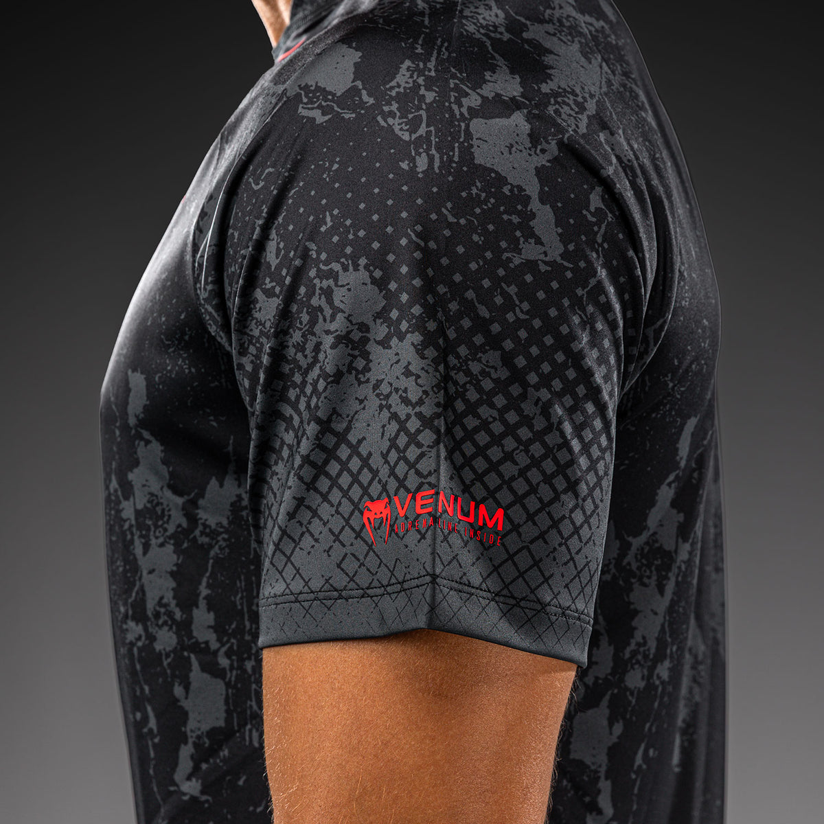Venum x Batman ドライテックTシャツ - ブラック/グレー/レッド