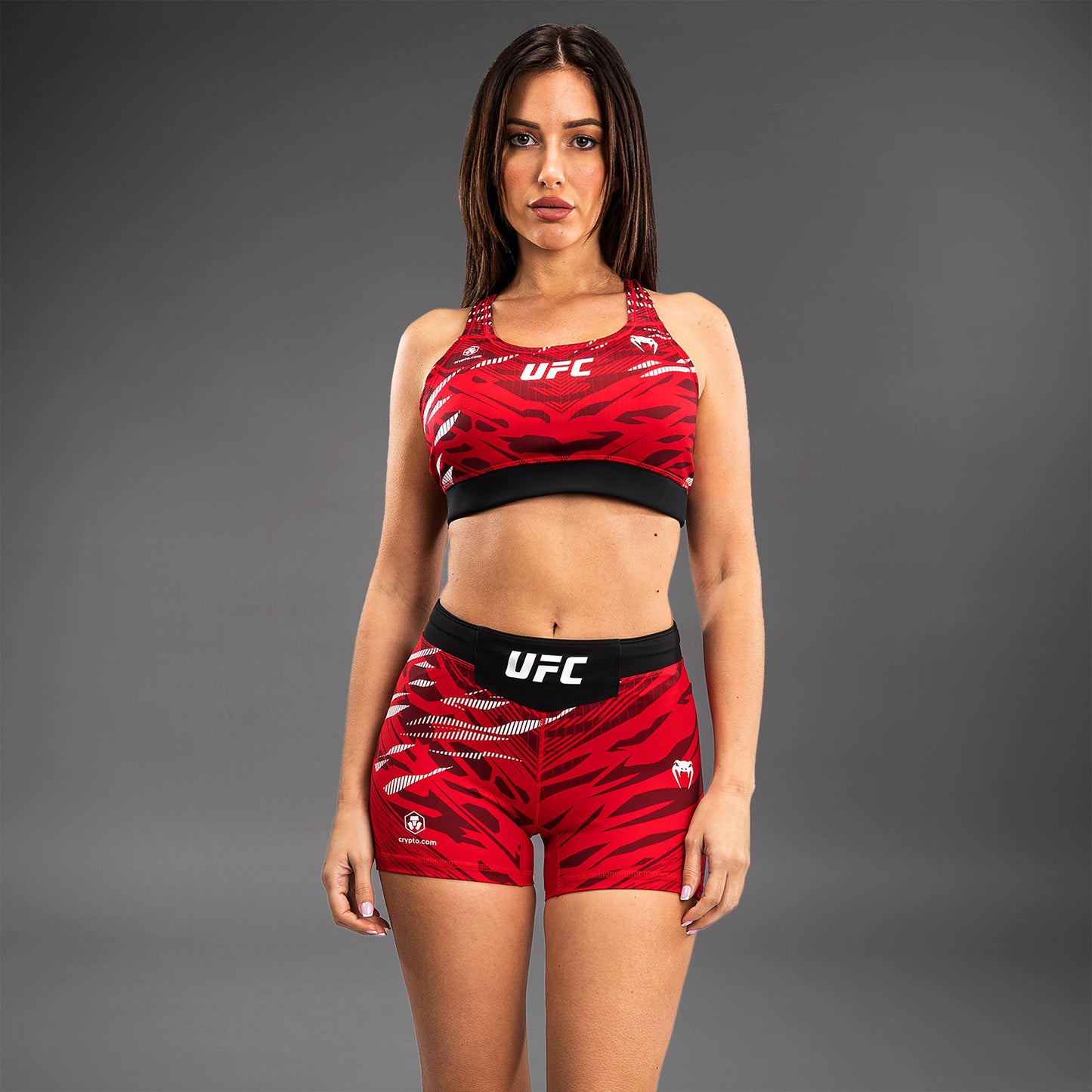 UFC Fusion by Venum Authentic Fight Night ヴァレトゥードショーツ（女性用、フィットコルト） - レッド