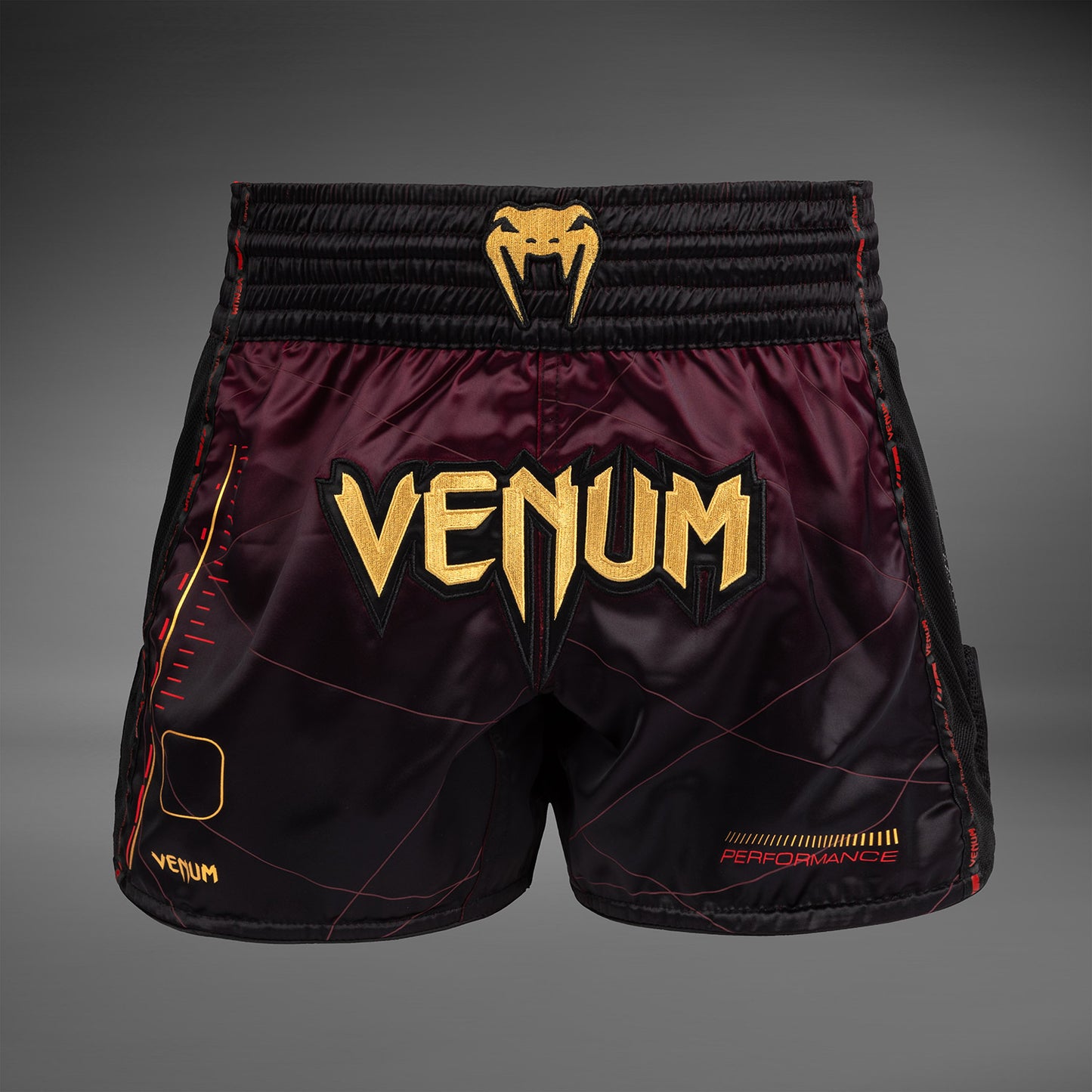 Venum Tactical XT ムエタイショーツ - ブラック/ブルゴーニュ/ゴールド