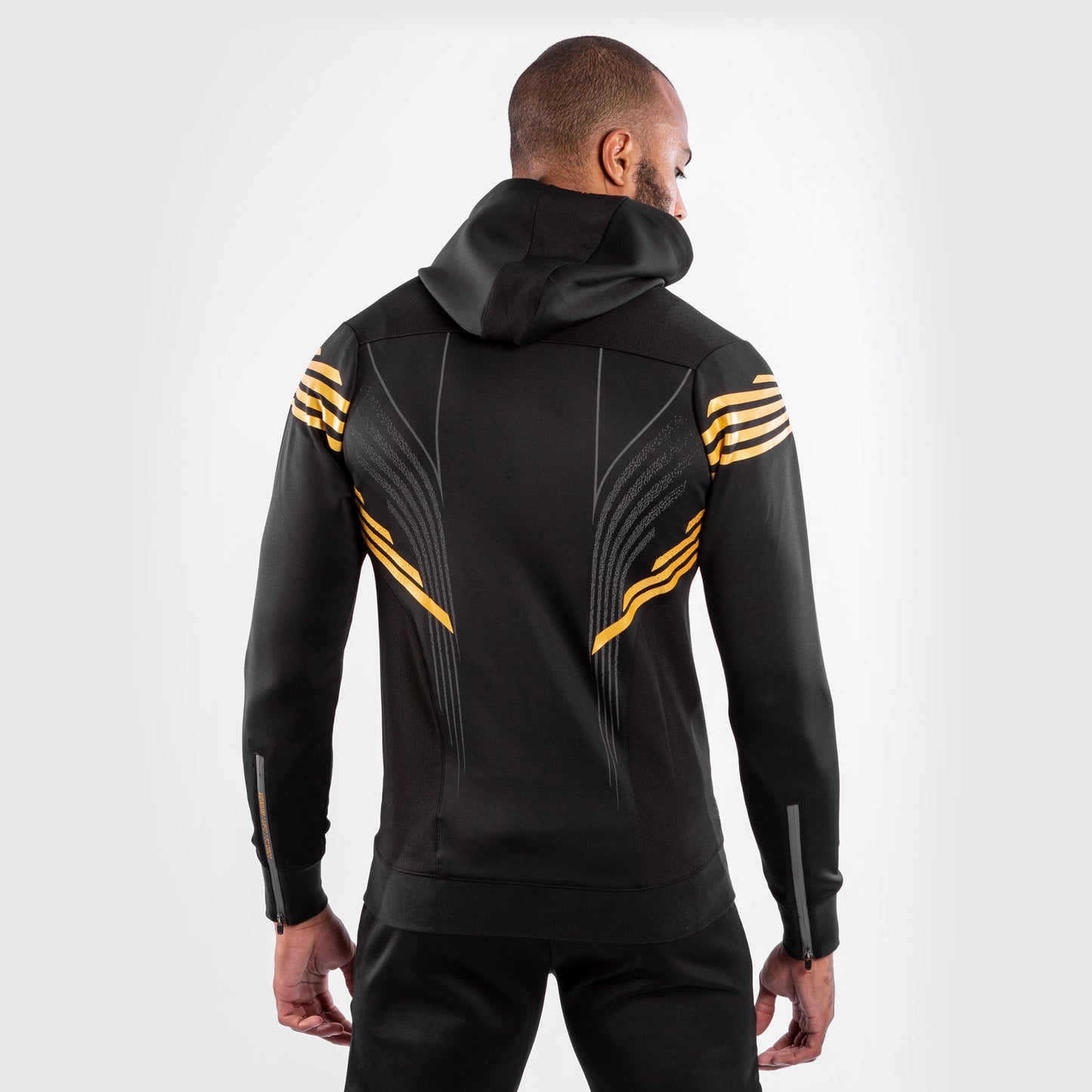 Venum UFC Authentic Fight Night メンズ Walkout フーディー – Champion