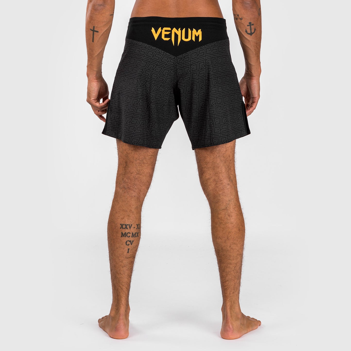 Venum x Ares メンズファイトショーツ - ブラック/ゴールド