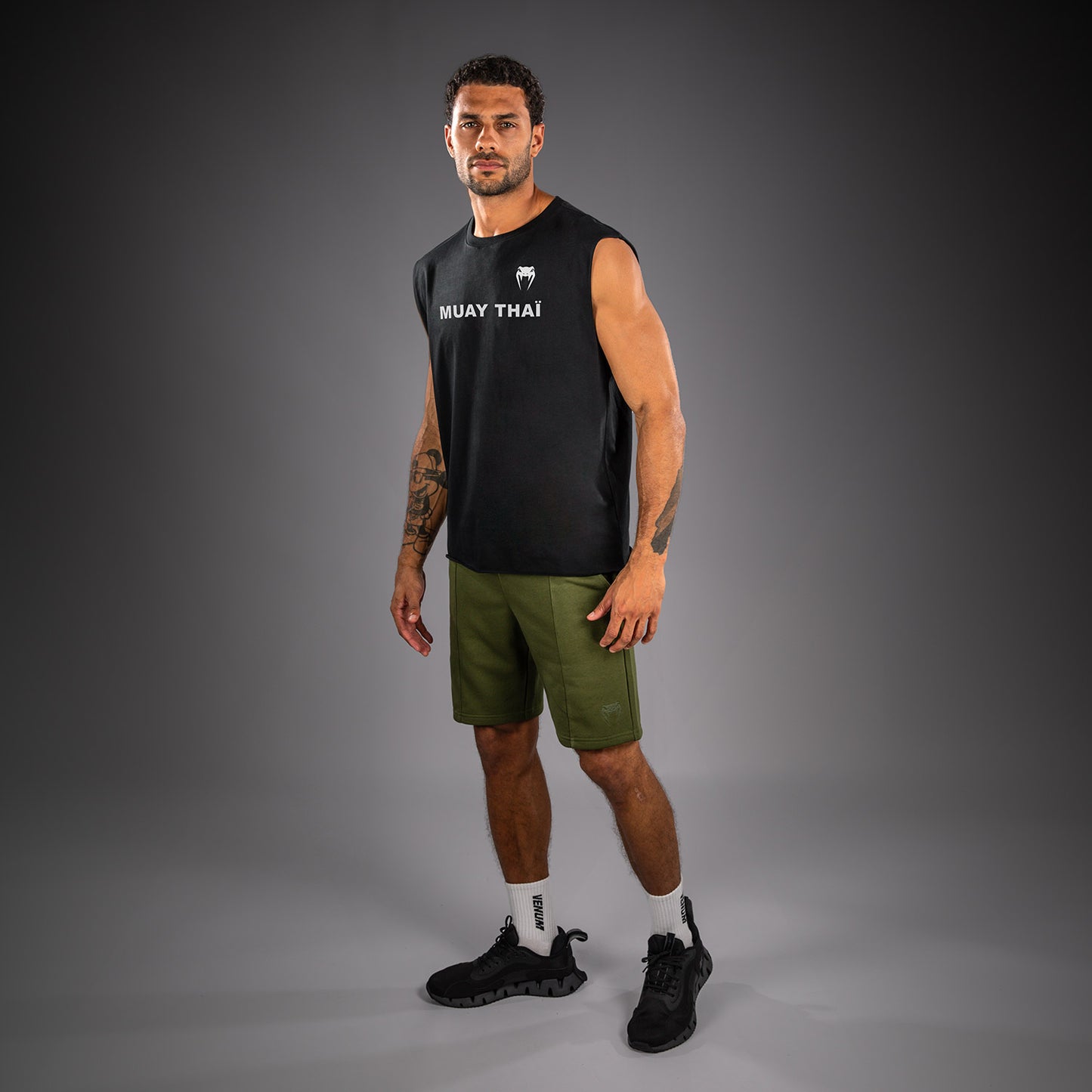 Venum Muay Thai VT ドライテックTシャツ – ブラック