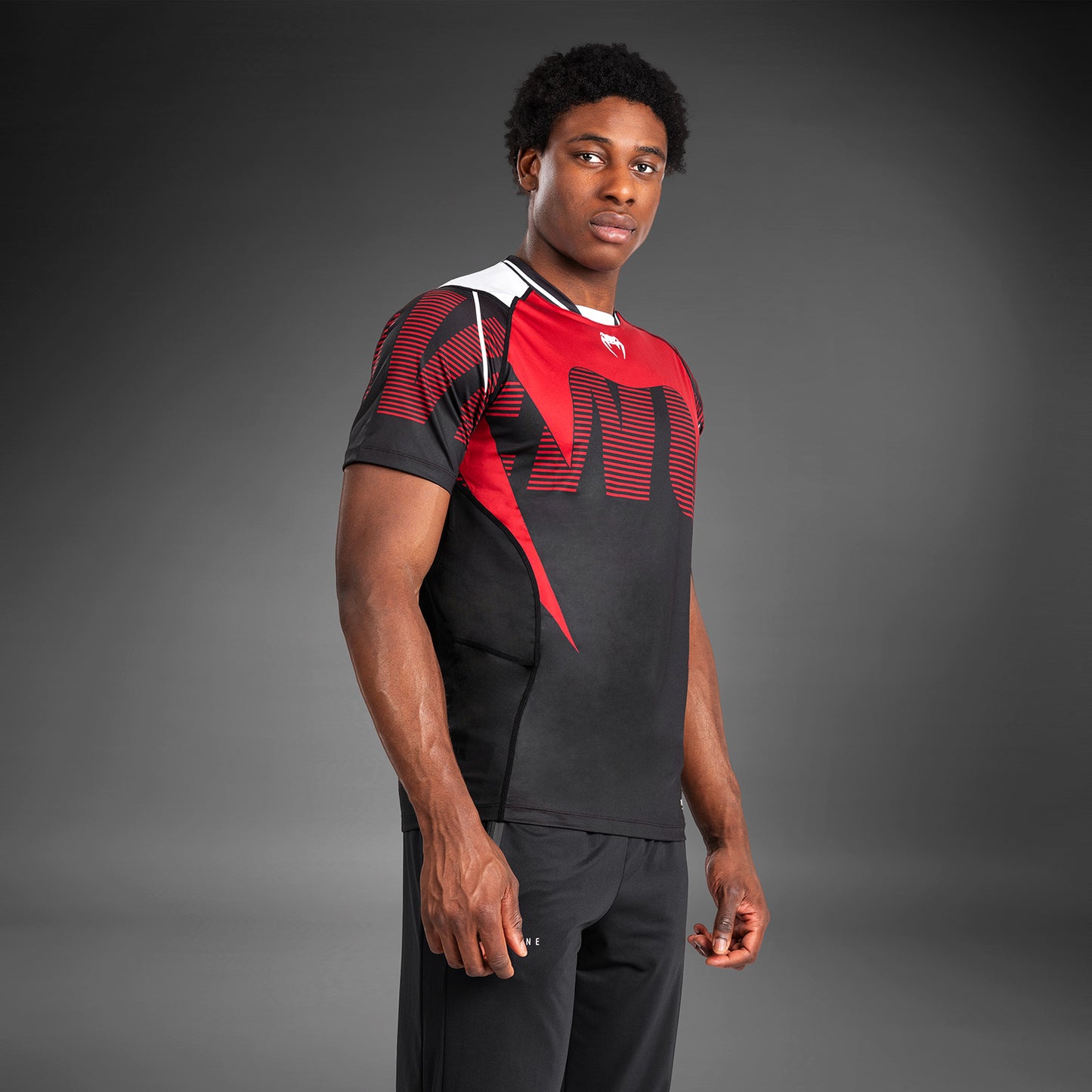 Venum Adrenaline メンズ ドライテック T シャツ - Red