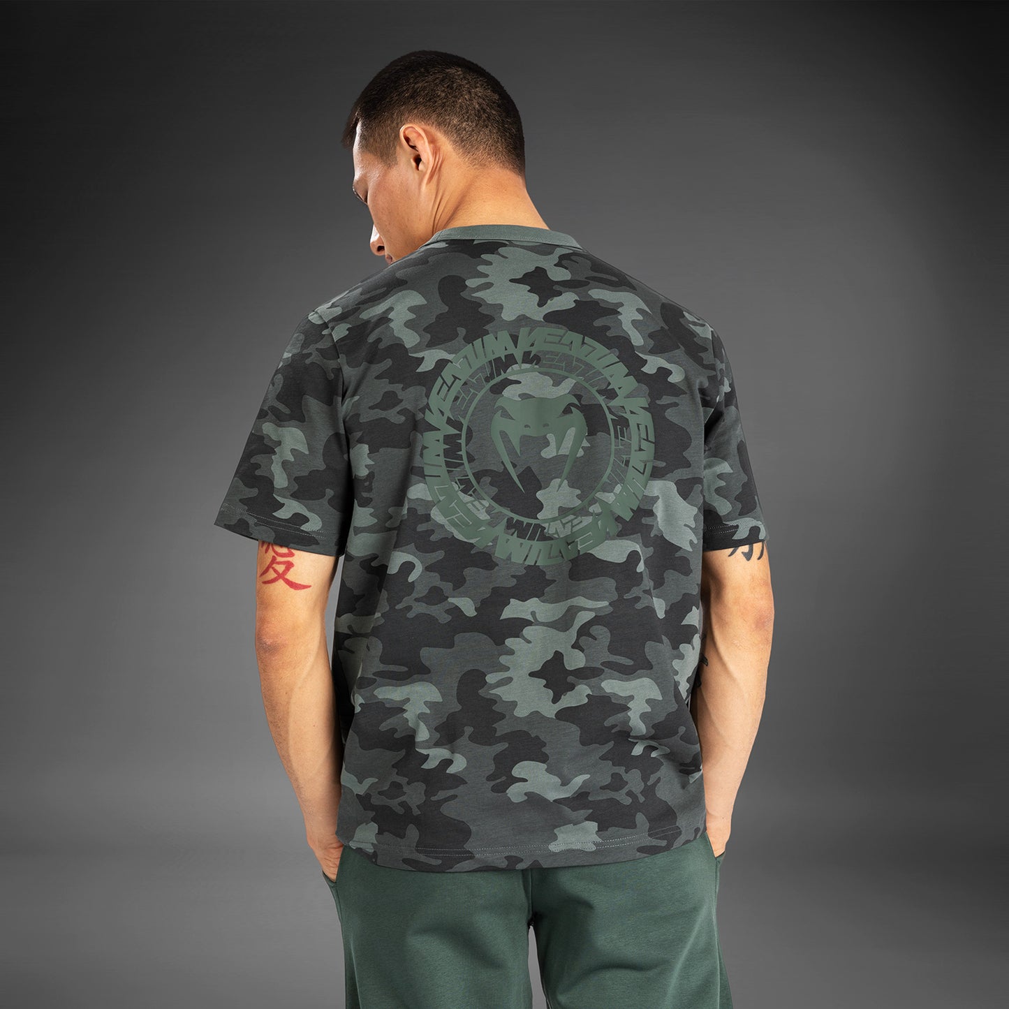 Venum Vortex XL Men's T–Shirt - カーキカモ