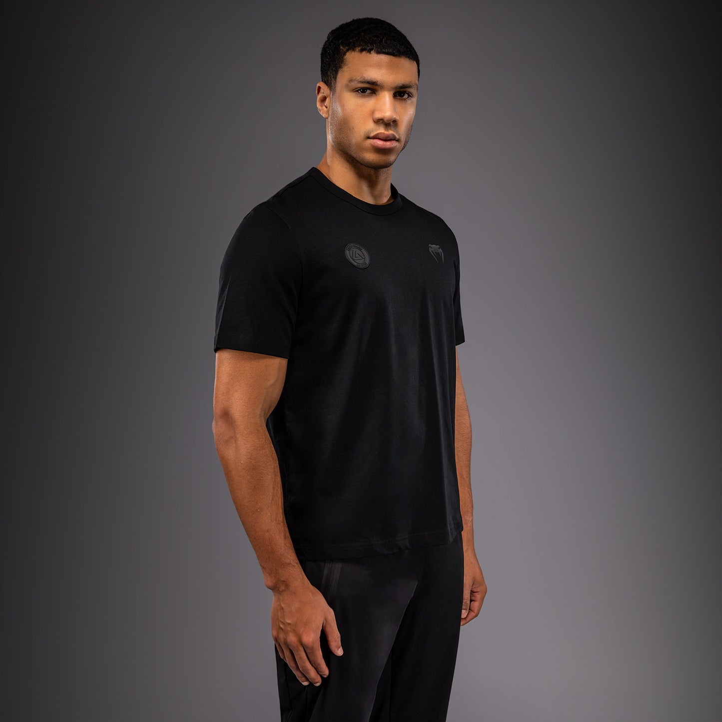 Venum x Roger Gracie Academy Tシャツ - ブラック