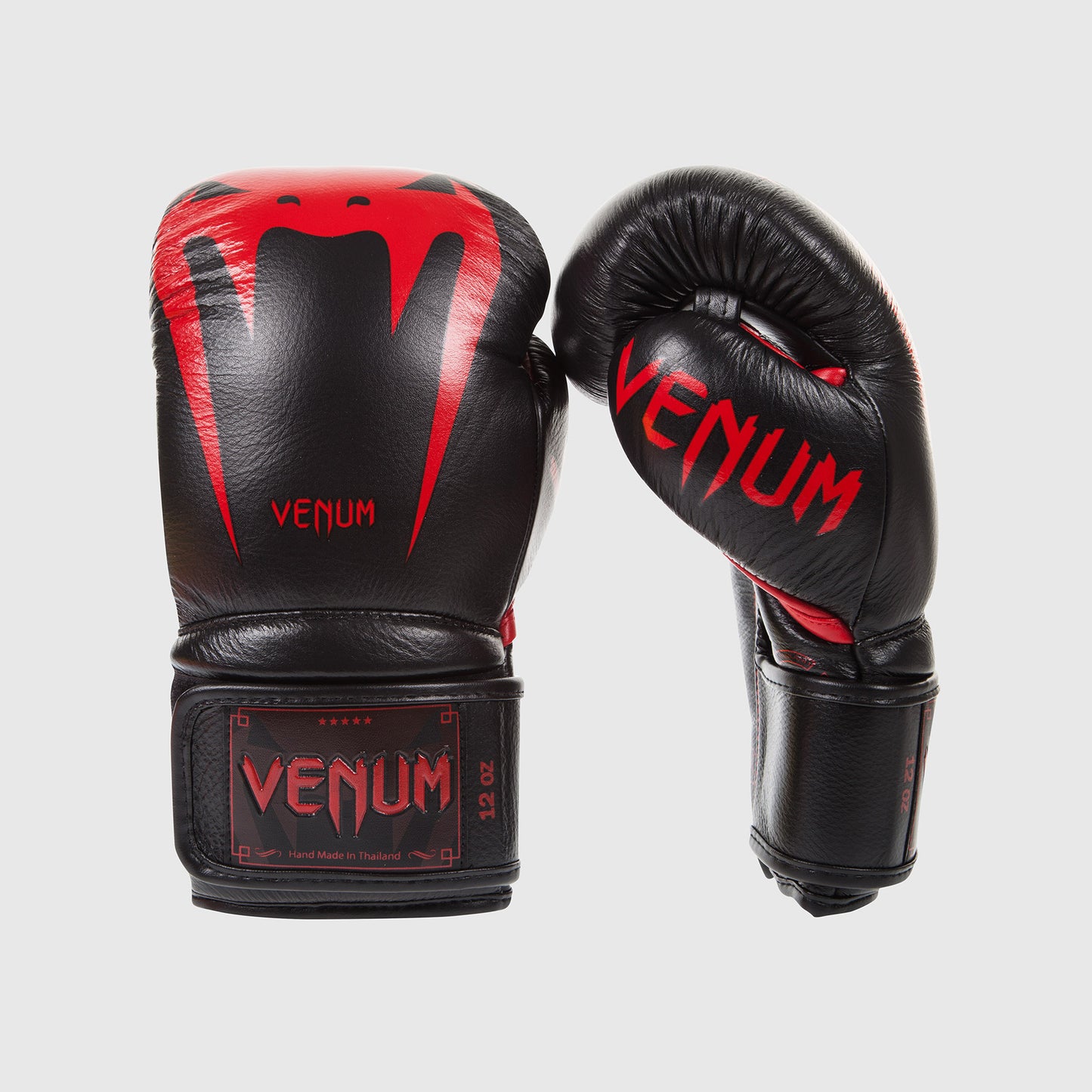 Venum Giant 3.0 ボクシンググローブ - ナッパレザー