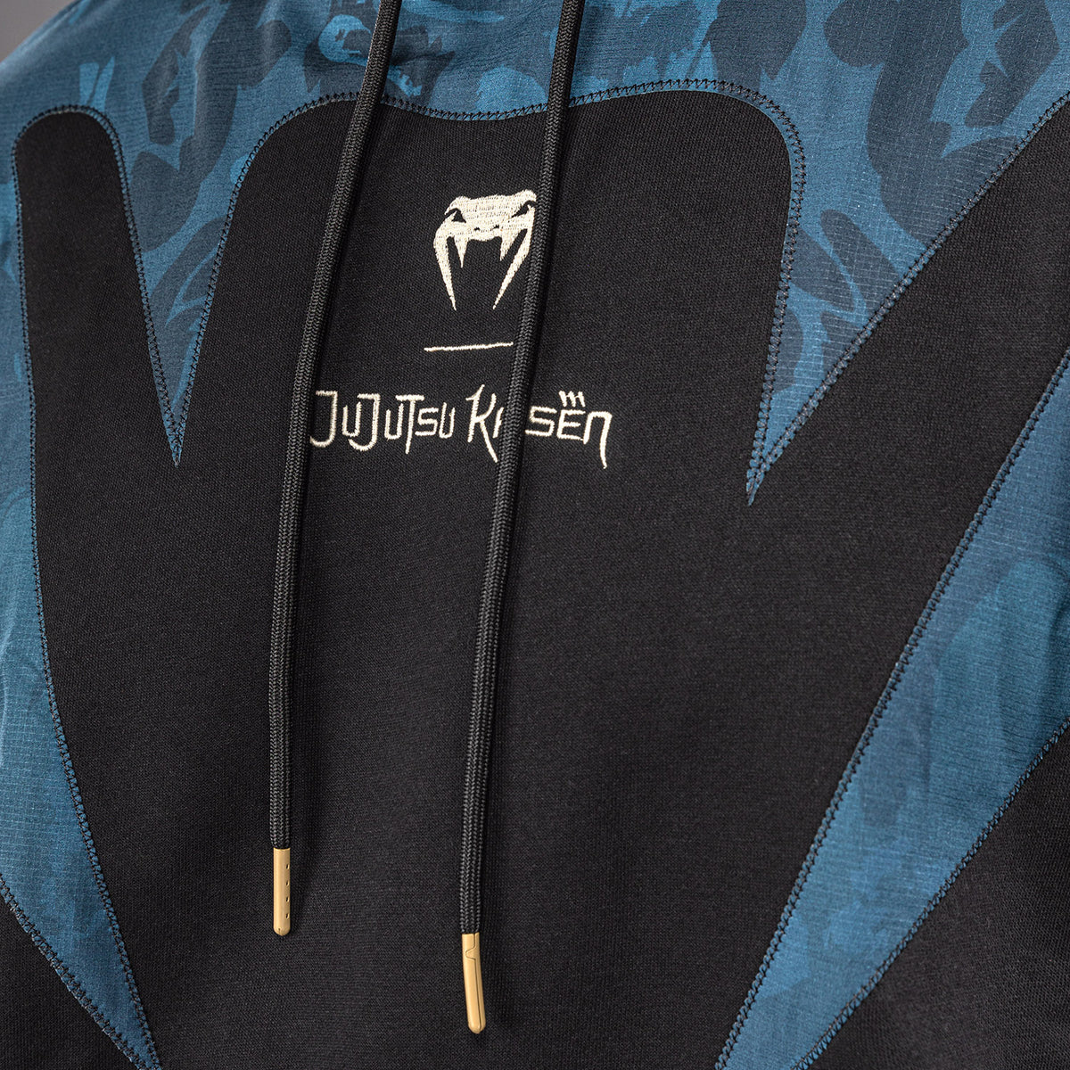 Jujutsu Kaisen x Venum Fushiguro フシグロ パーカー – オーシャンブルー