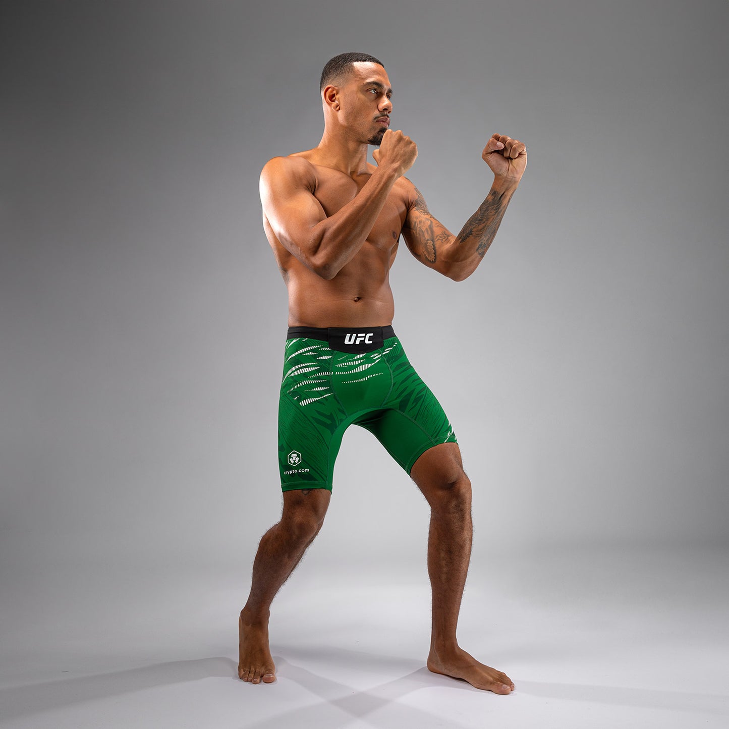 UFC Fusion by Venum Authentic Fight Night ヴァレトゥードショーツ（男性用） - グリーン