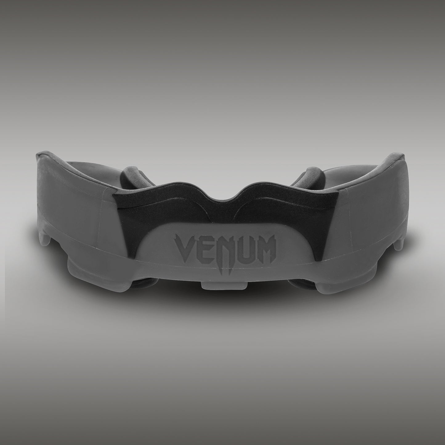 Venum Predator マウスガード