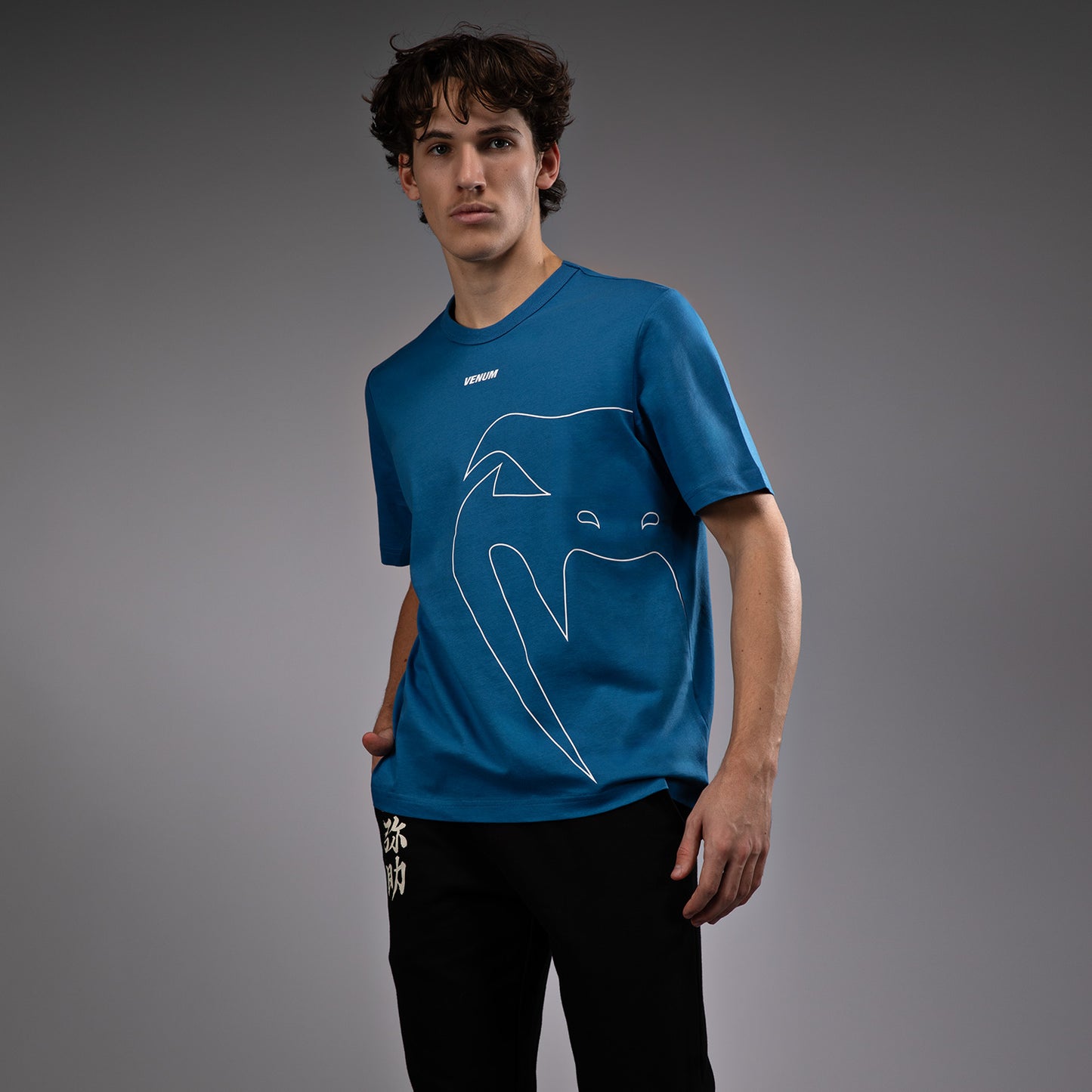 Venum Giant Connect Tシャツ - ミスティ・ブルー