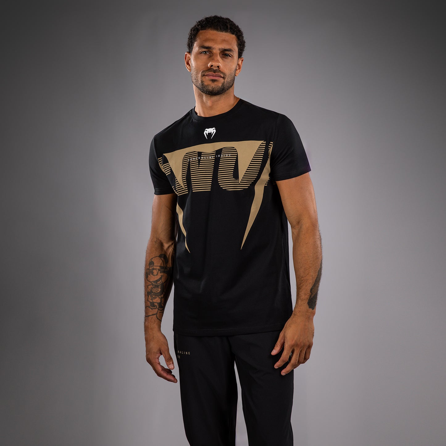 Venum Adrenaline Tシャツ – ブラック/サンド