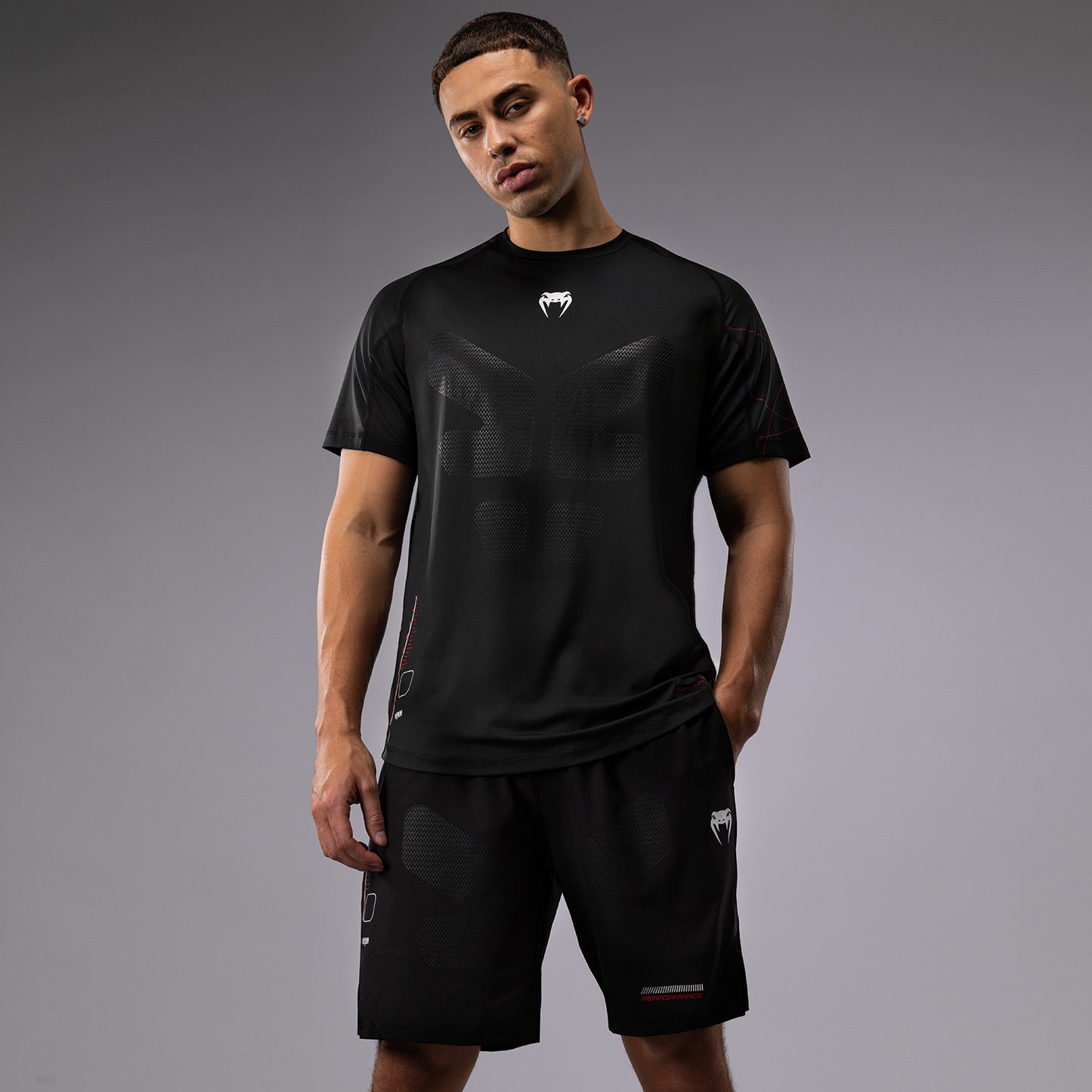 Venum Tactical XT メンズ・ドライ・テックTシャツ - ブラック／ファイヤーレッド