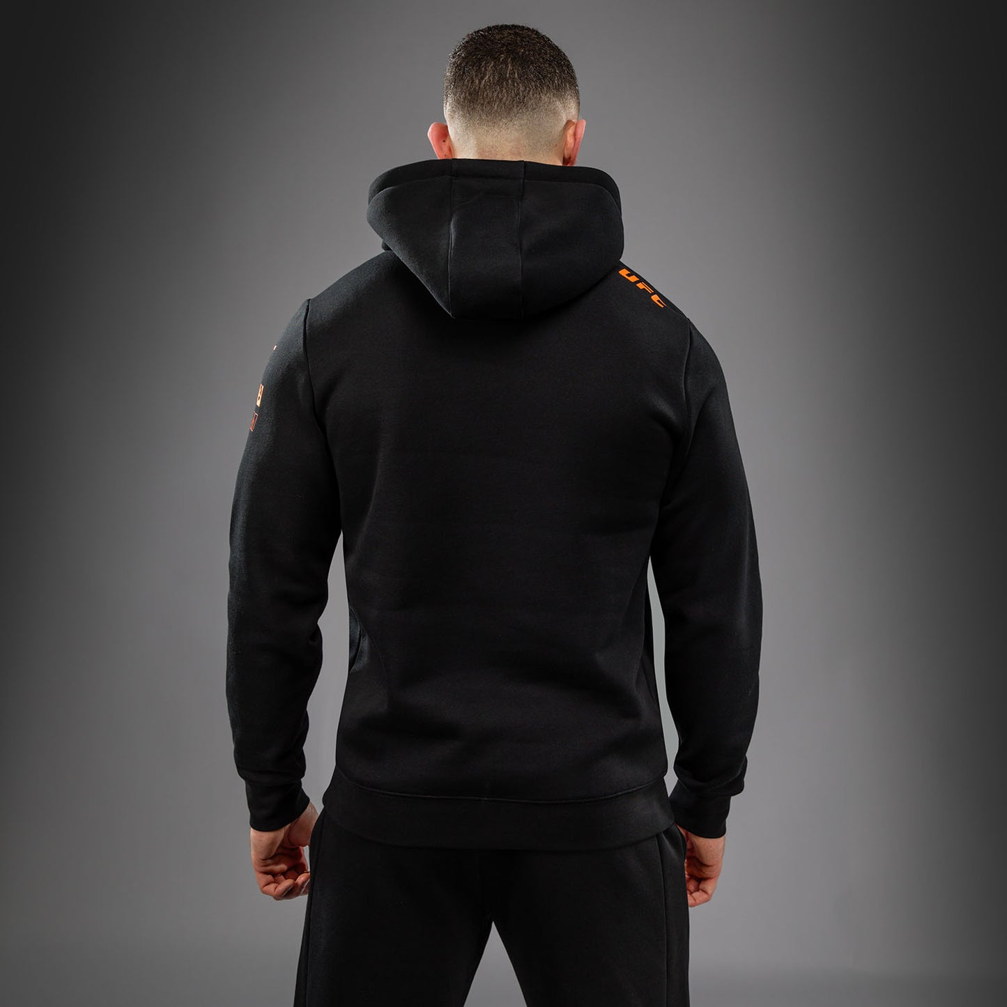 UFC Zenith by Venum Authentic Fight Week プルオーバーパーカー メンズ - ブラック