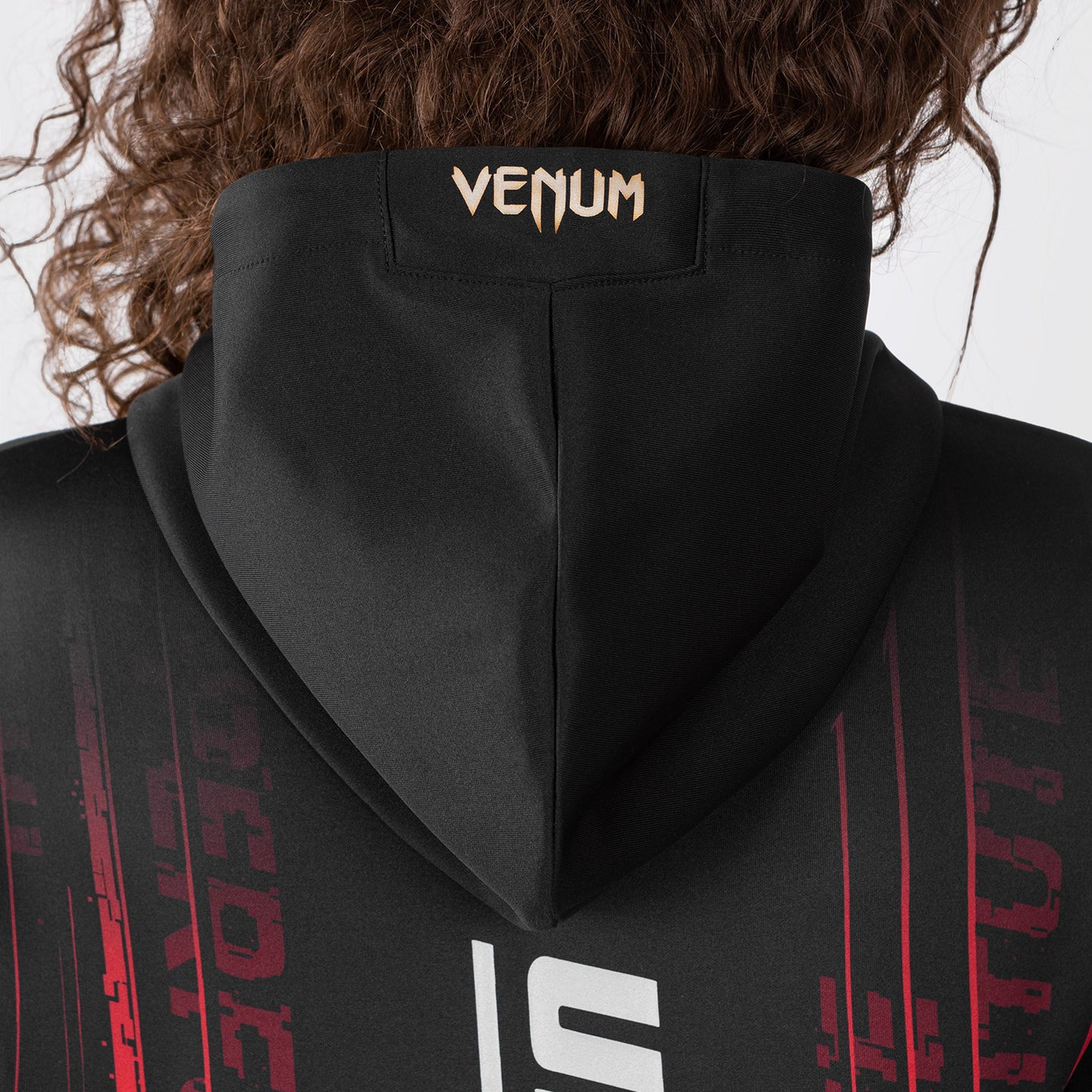 UFC Venum Performance Institute 2.0 女性用ジップパーカー - ブラック／レッド