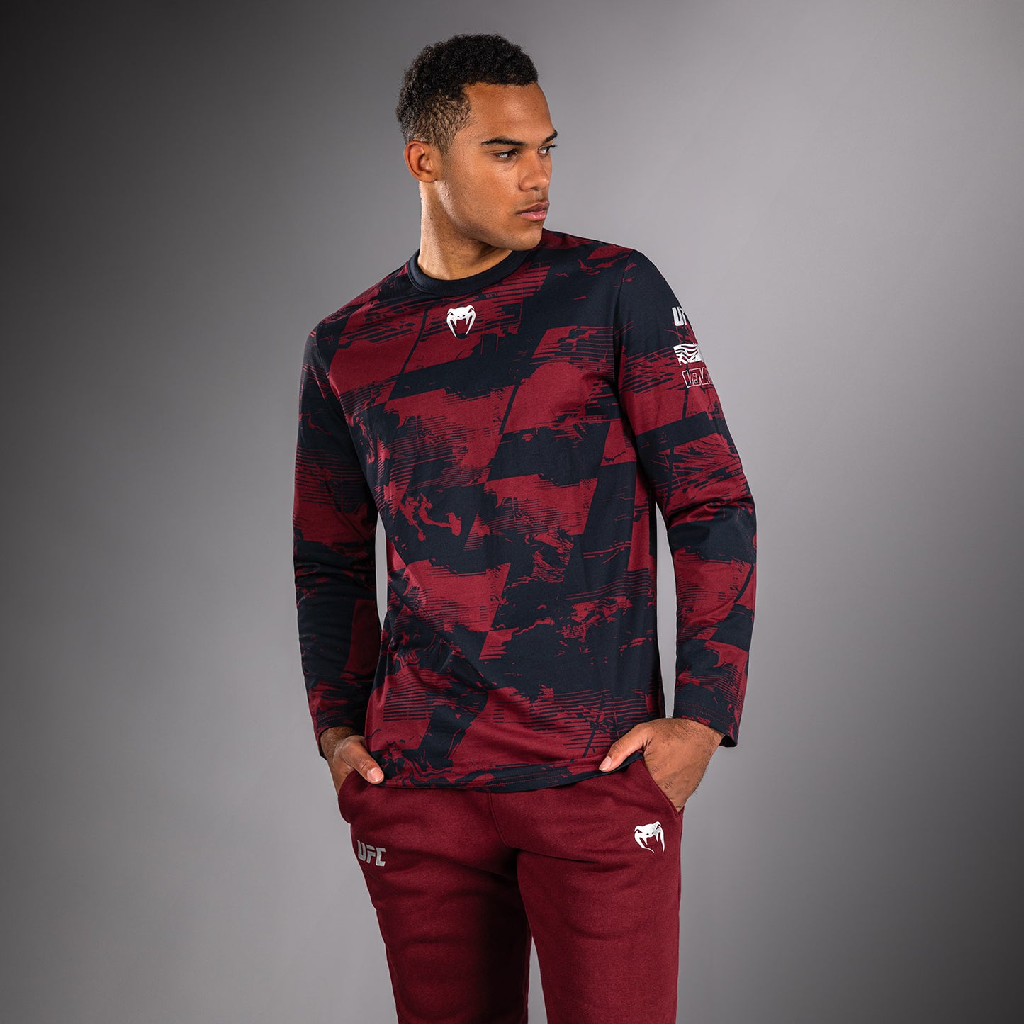 UFC Zenith by Venum Authentic Fight Week 長袖Tシャツ メンズ - ネイビーブルー/バーガンディ/シルバー