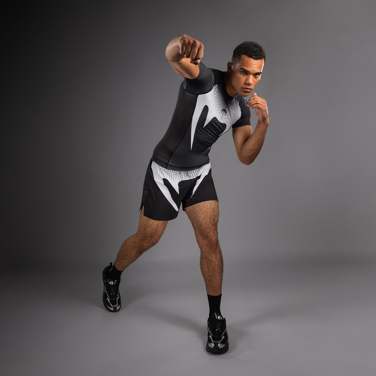 Venum No Gi ラッシュガード - ブラック/ホワイト