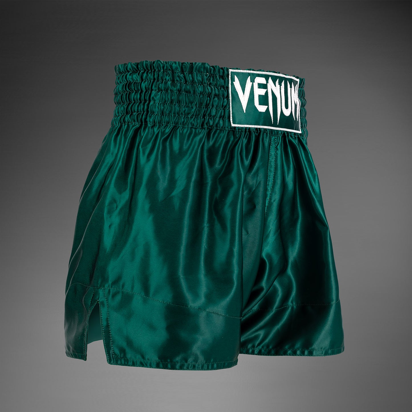 Venum Classic Muay Thai ショーツ - フォレスト・グリーン