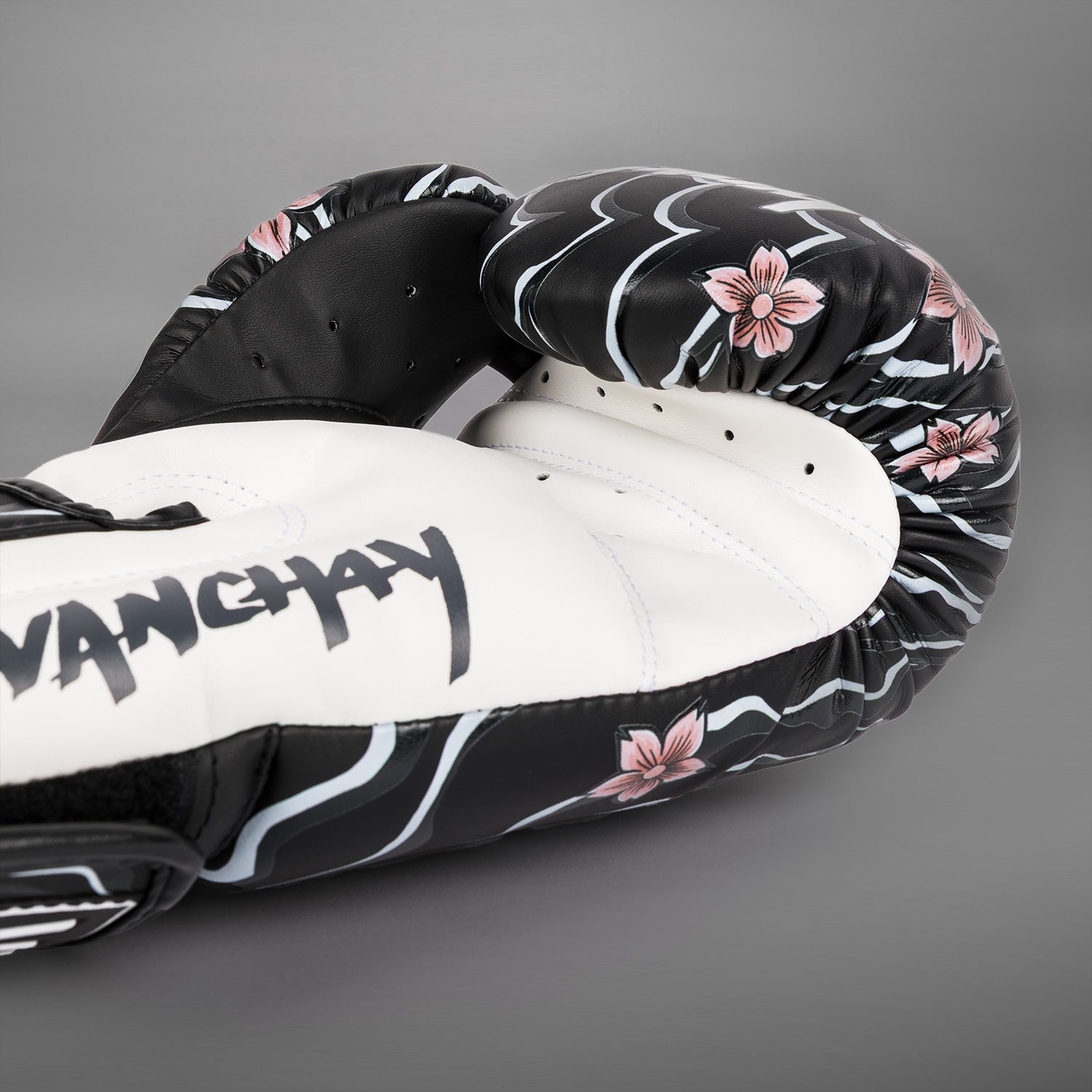 69e9a508ed075edabfd7e6874ff443