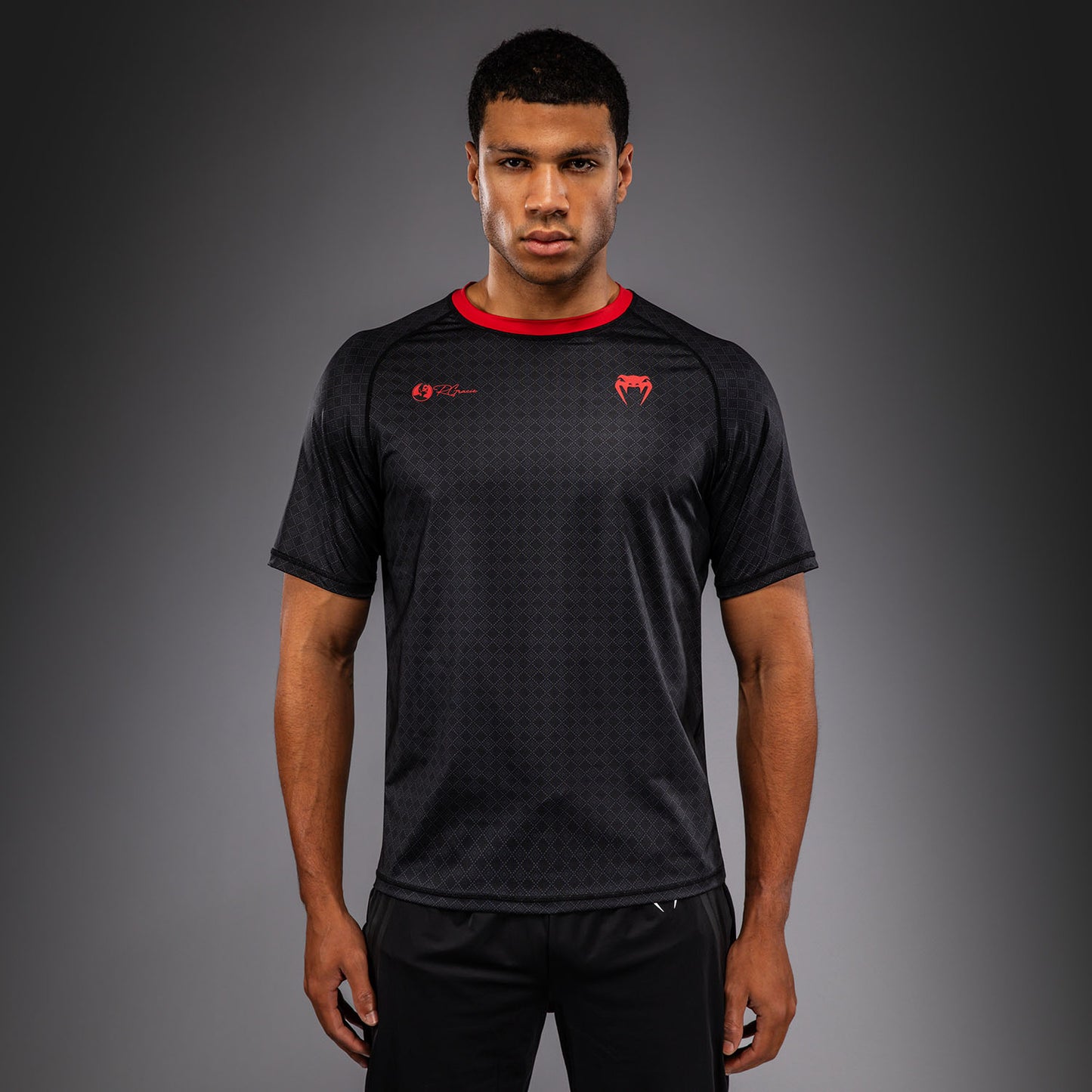 Venum x Roger Gracie Signature ドライテックTシャツ - ブラック/レッド