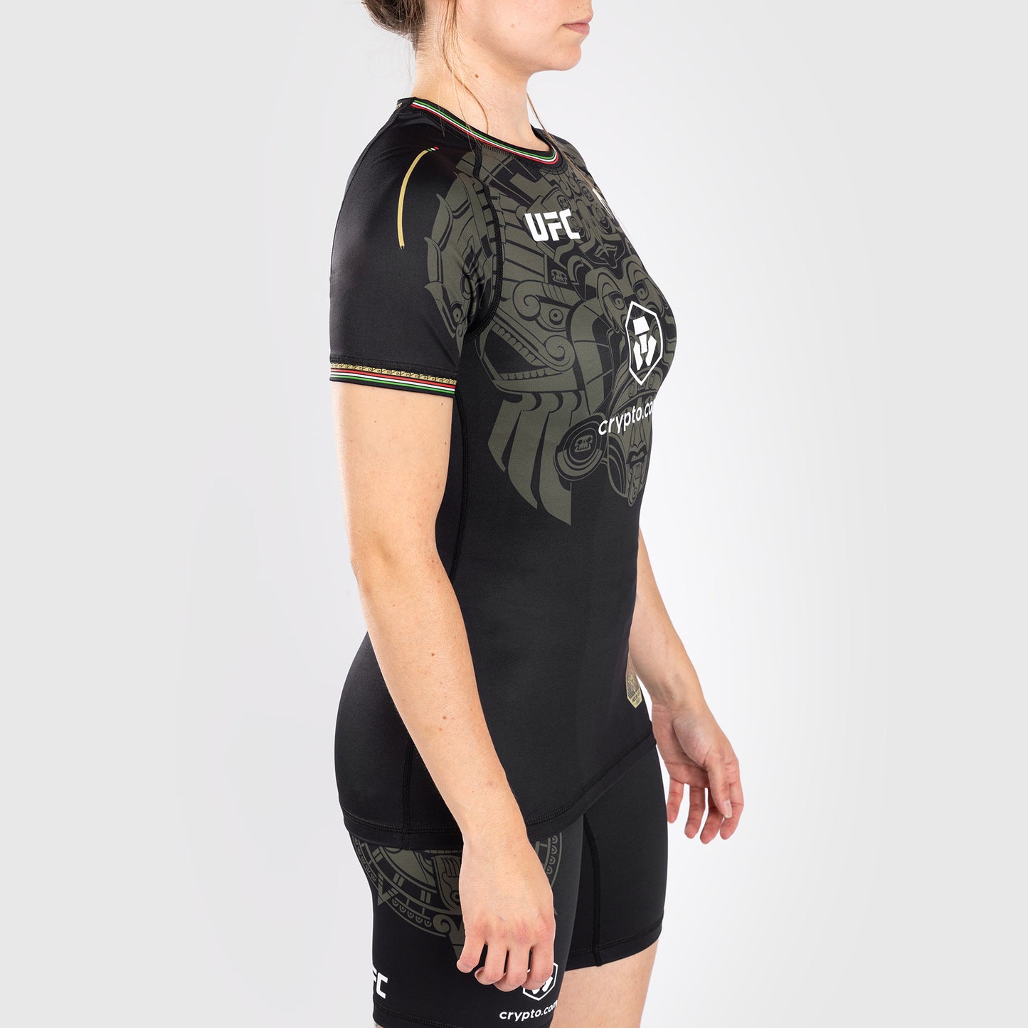 Noche UFC by Venum Authentic Fight Night レディース パフォーマンス半袖ラッシュガード - ブラック