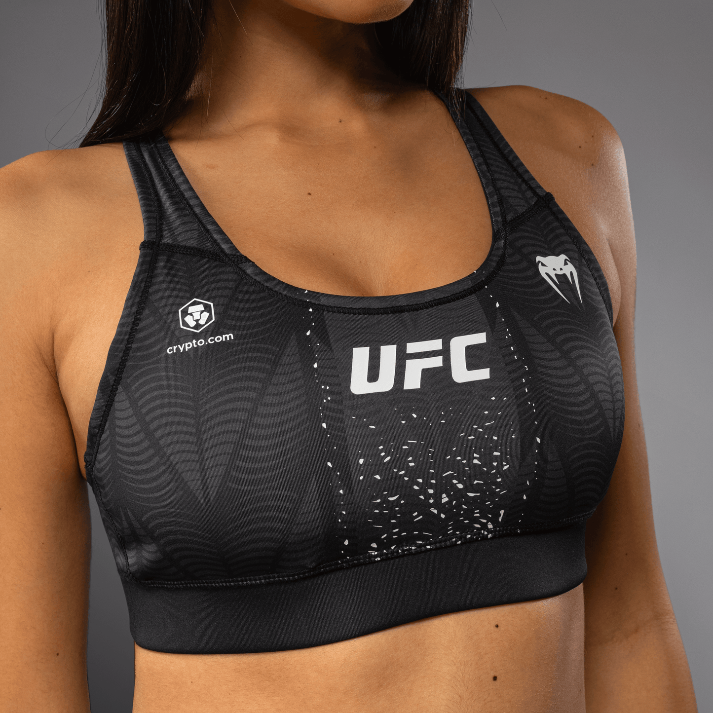 UFC Zenith by Venum Authentic Fight Night スポーツブラ レディース - ブラック