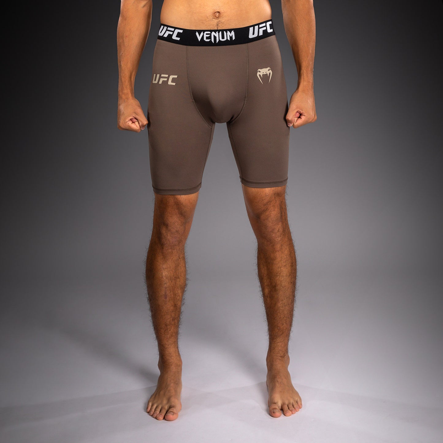 Venum UFC Unity by Venum Authentic Fight Week メンズ テクニカル コンプレッションショーツ - ブラウン