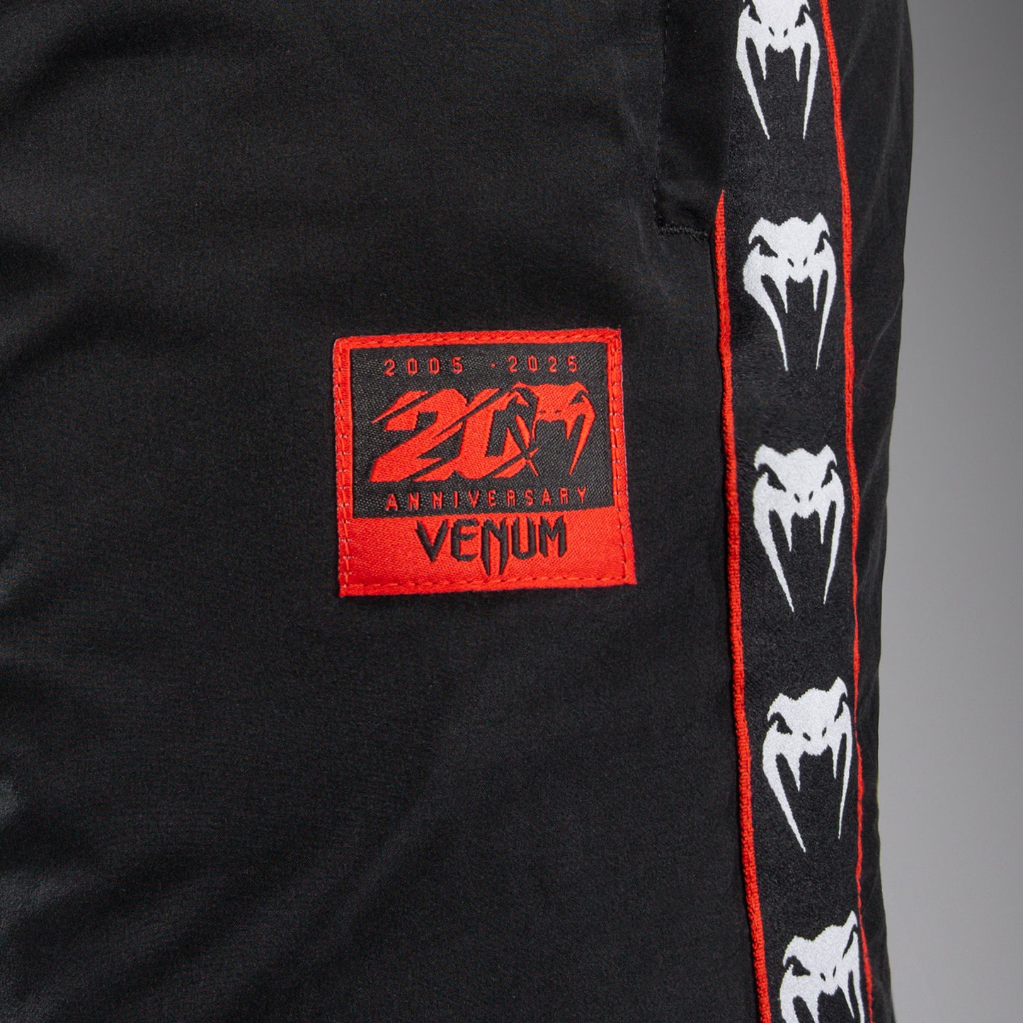 Venum 20th Anniversary ジョガーパンツ - ブラック/レッド