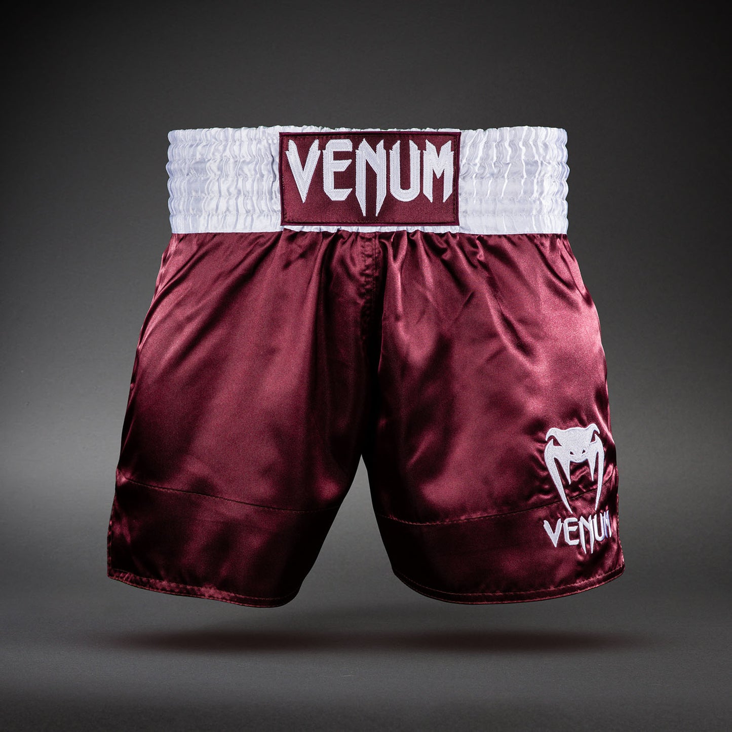 Venum Classic ムエタイショーツ – バーガンディ
