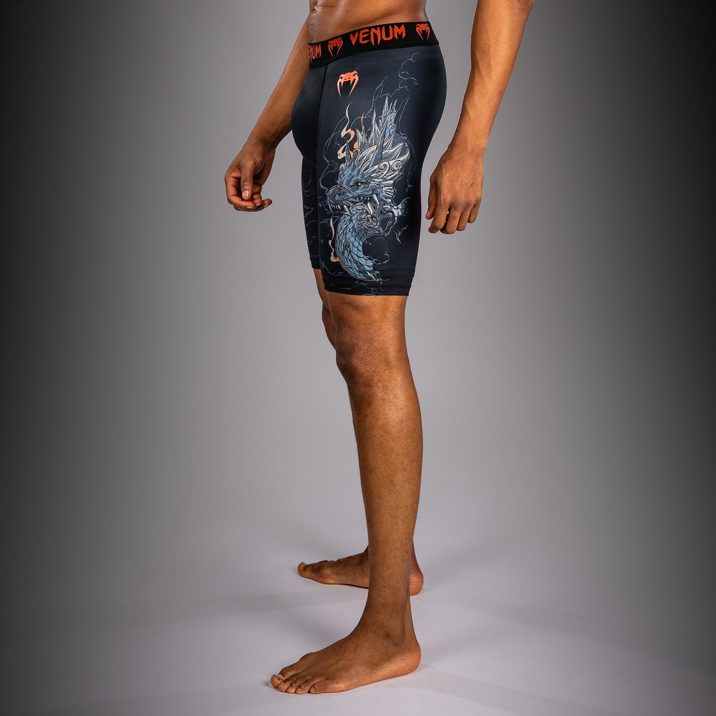 Venum Thunder Dragon コンプレッションショーツ – ブラック/グレー/コッパー