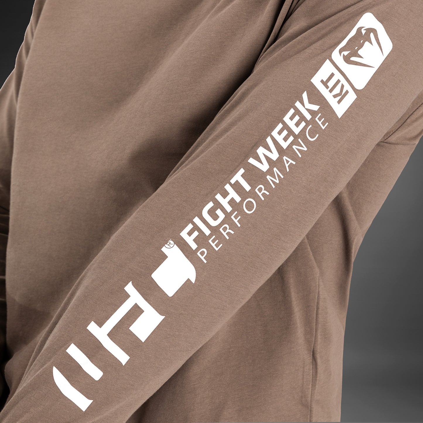 UFC Adrenaline By Venum Fight Week - メンズロングスリーブTシャツ - Bronze