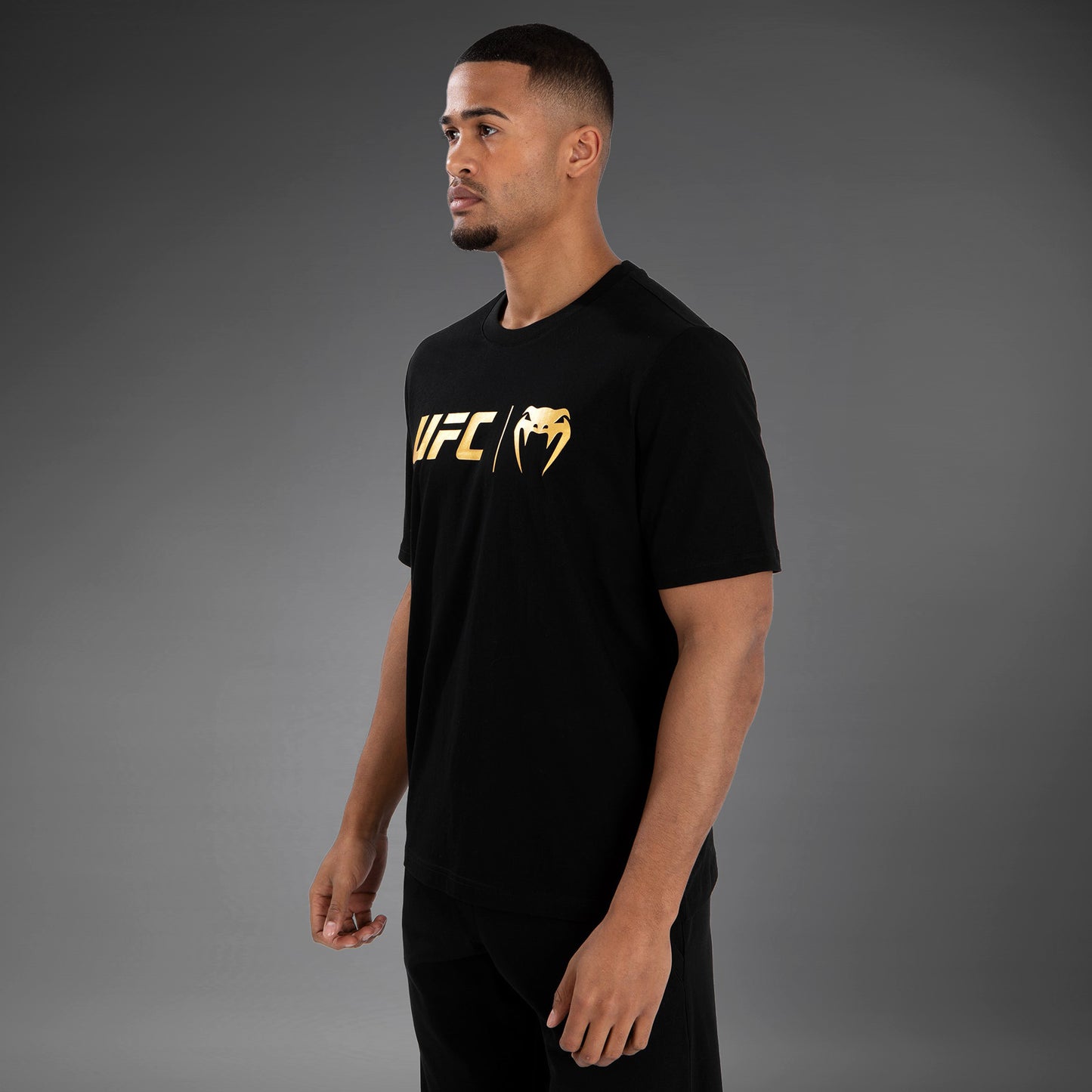 UFC Venum Classic Tシャツ - ブラック/ゴールド