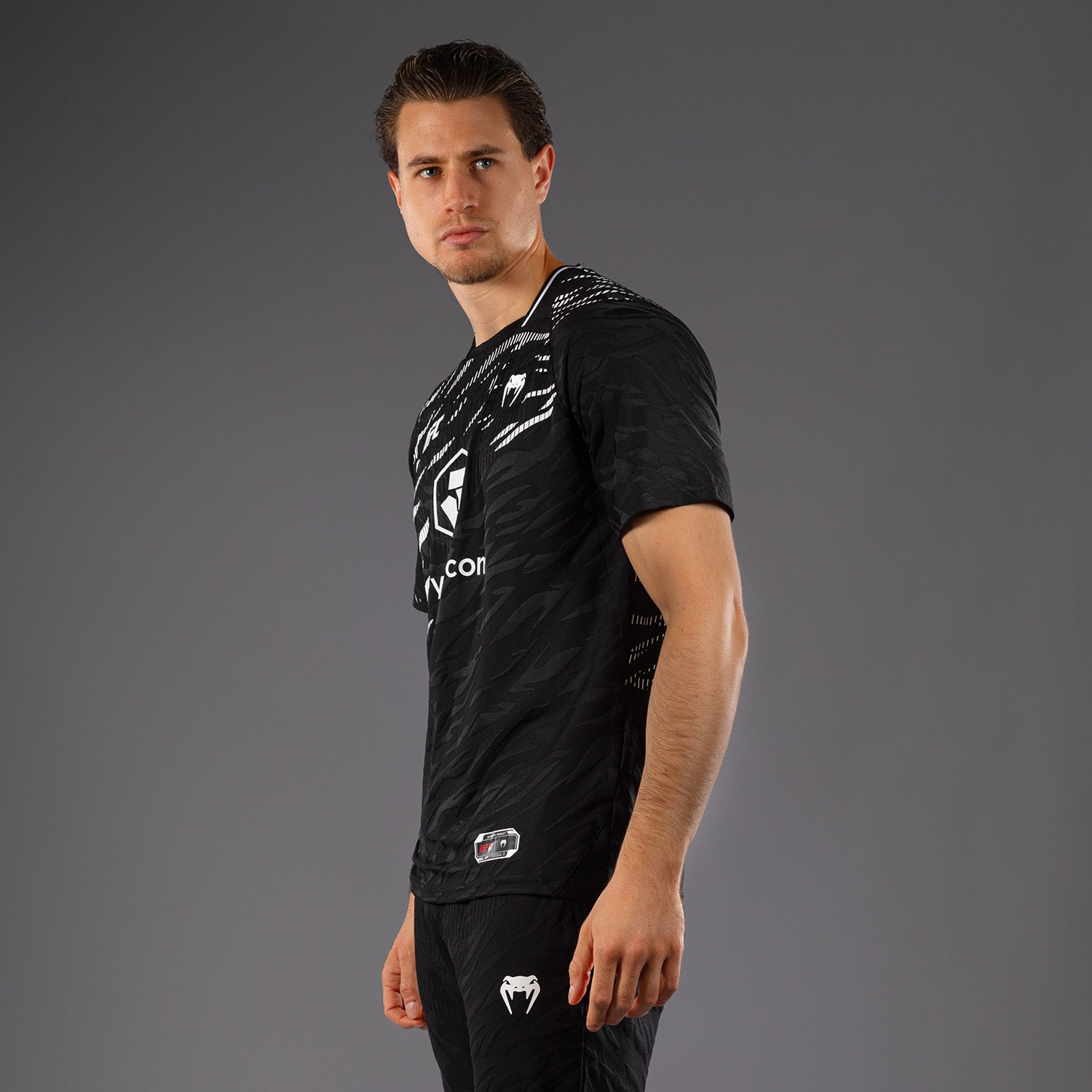 UFC NOCHE VENUM ジャージー　Tシャツ　Lサイズ f94579c88ed722d77ada06fdae6e99