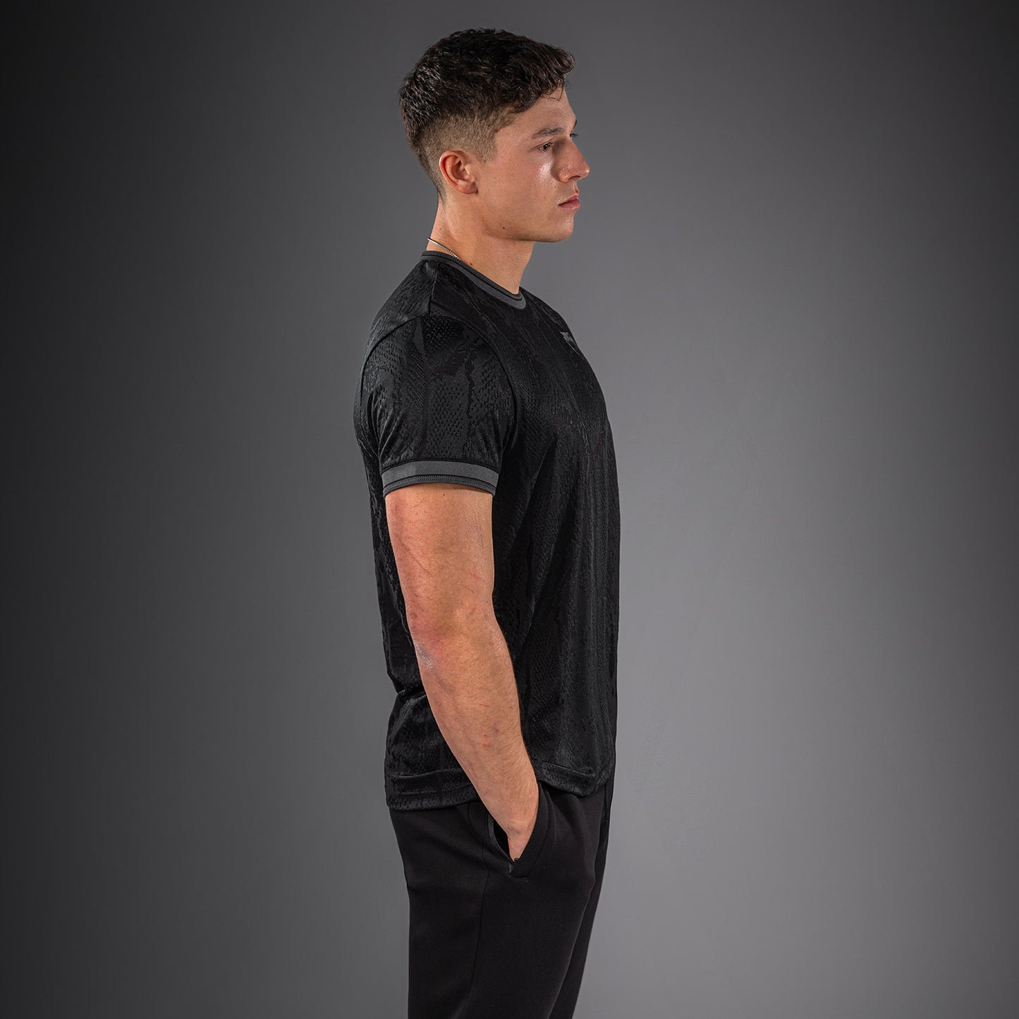 Venum Aegis ドライテックTシャツ – ブラック