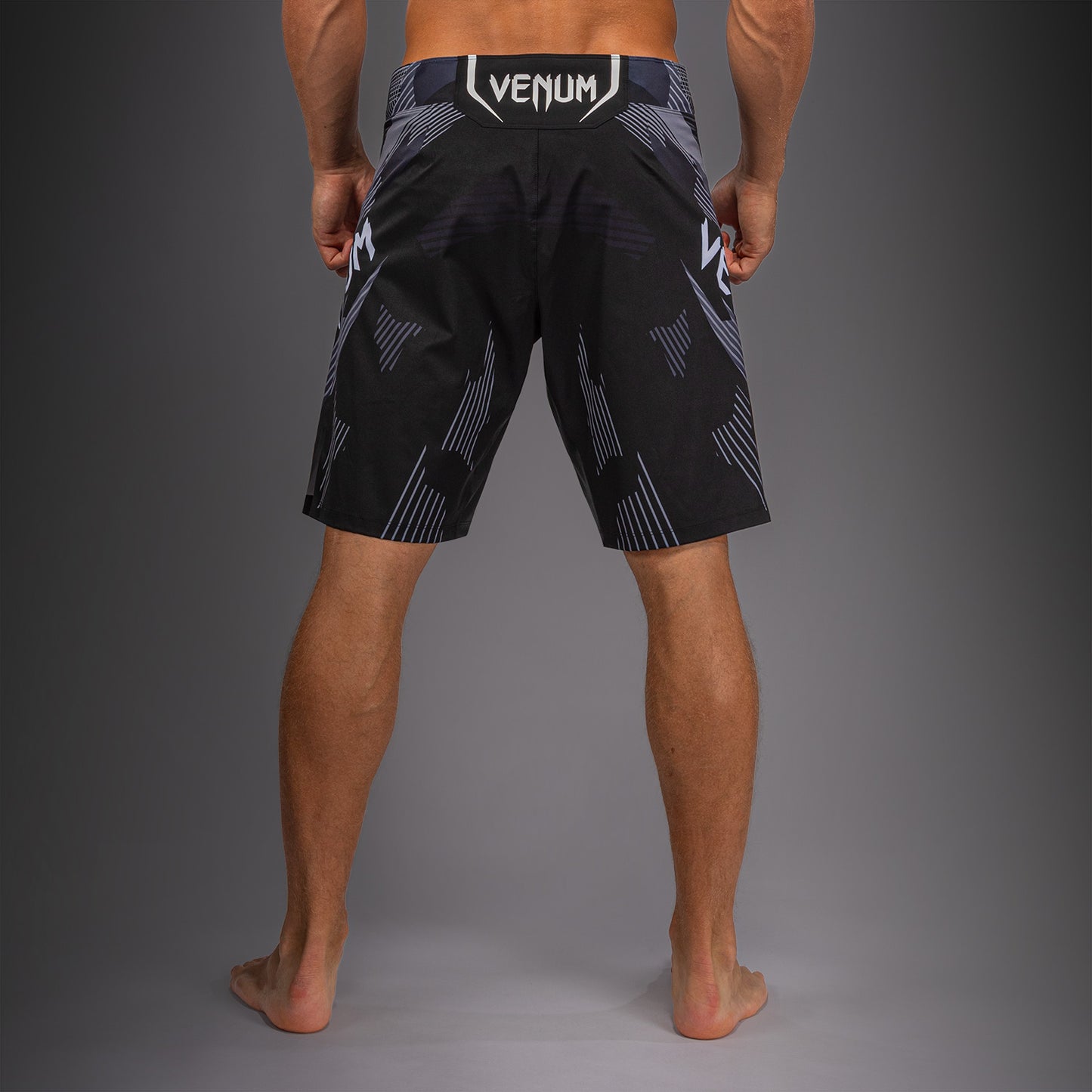Venum No-Gi 6.0 ファイトショーツ - ブラック/ホワイト