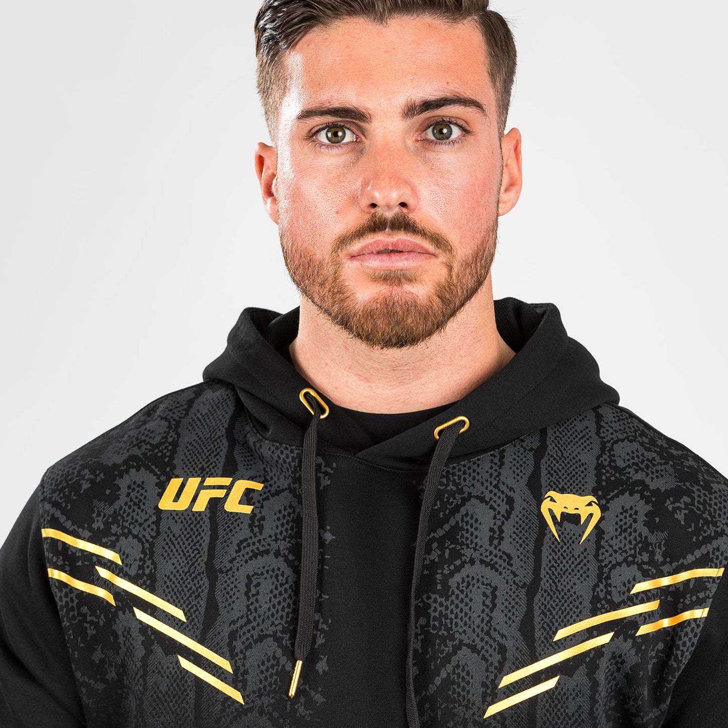 UFC Adrenaline by Venum Replica メンズ・プルオーバー・パーカー - Champion