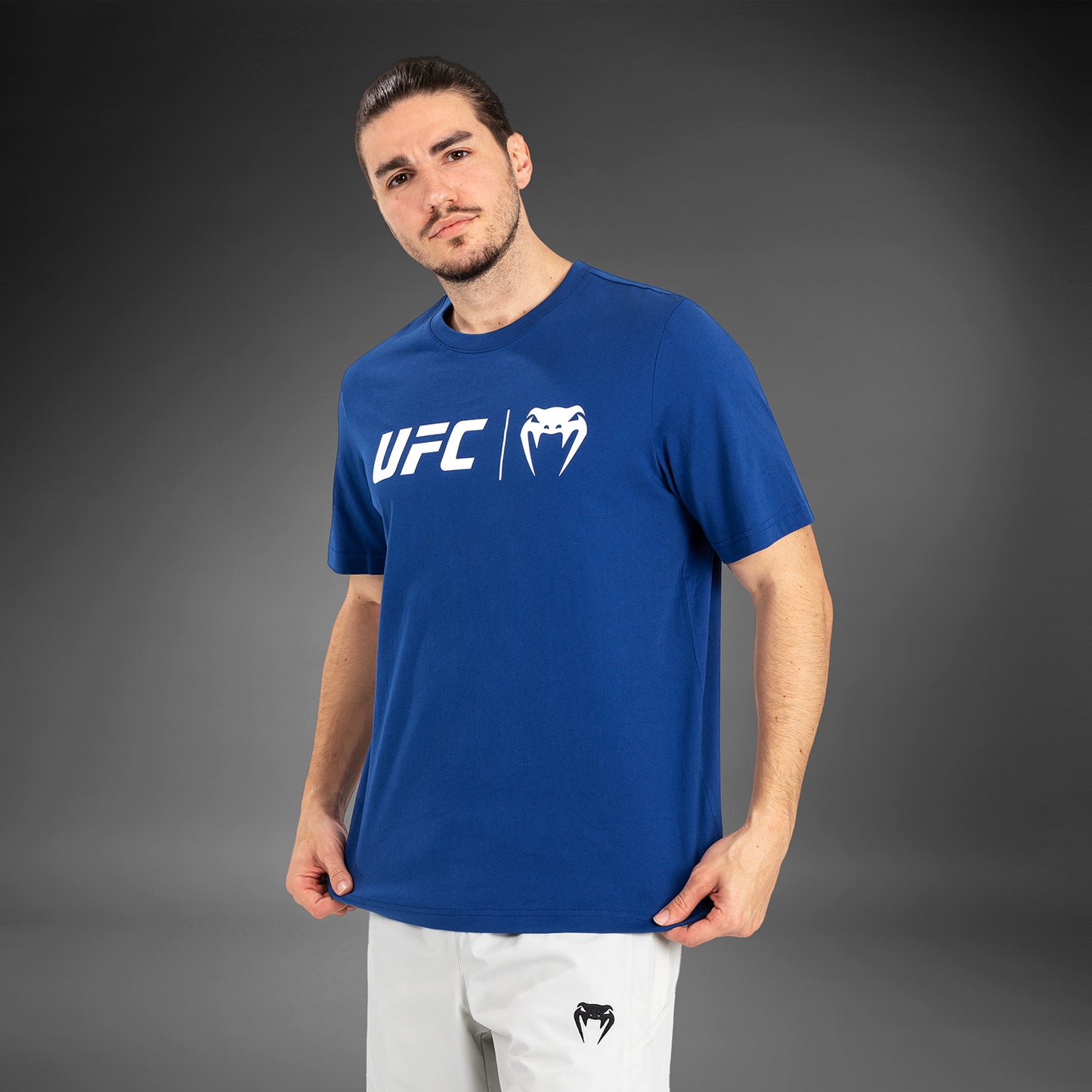 UFC Venum Classic Tシャツ - ネイビーブルー/ホワイト