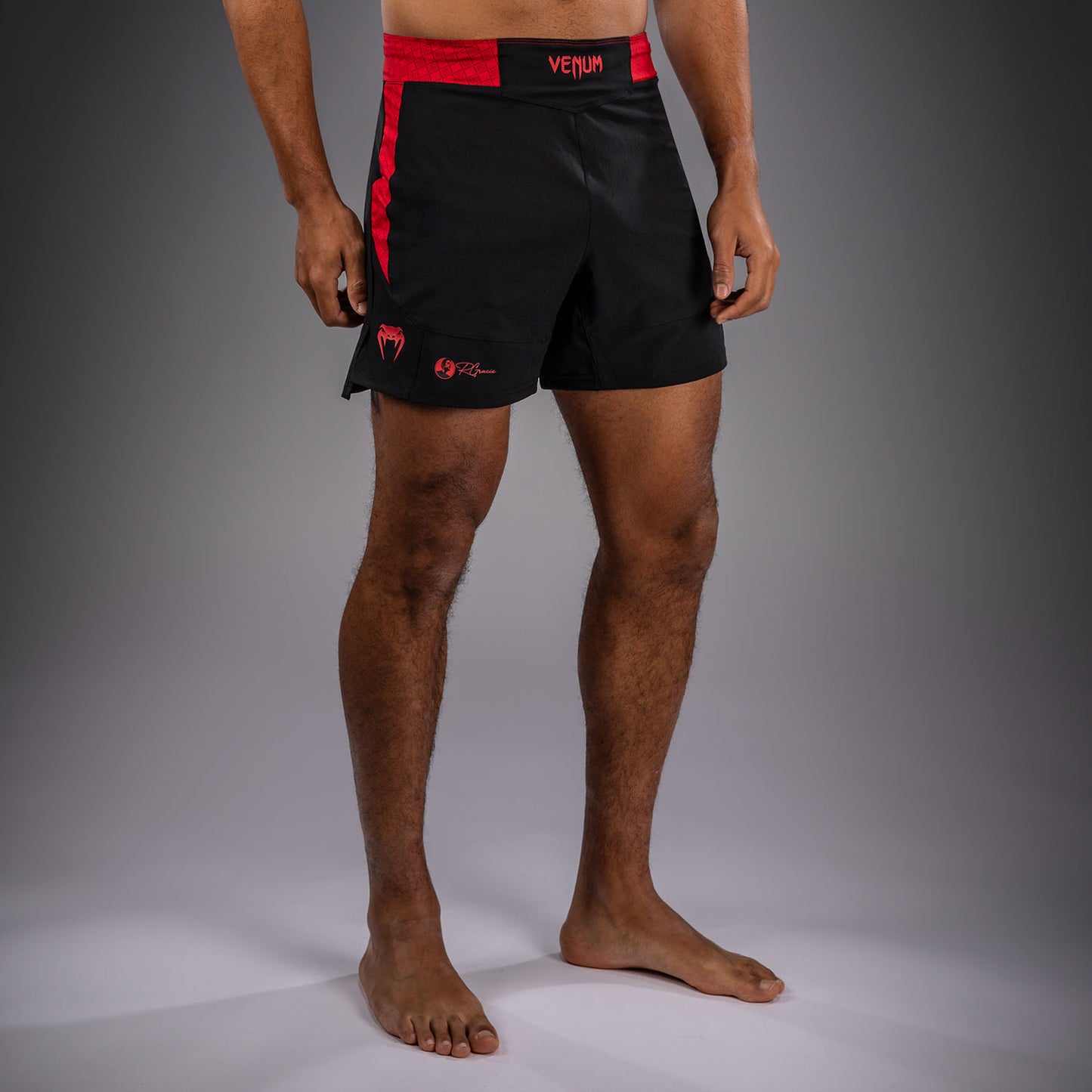 Venum x Roger Gracie Signature ファイトショーツ - ブラック/レッド