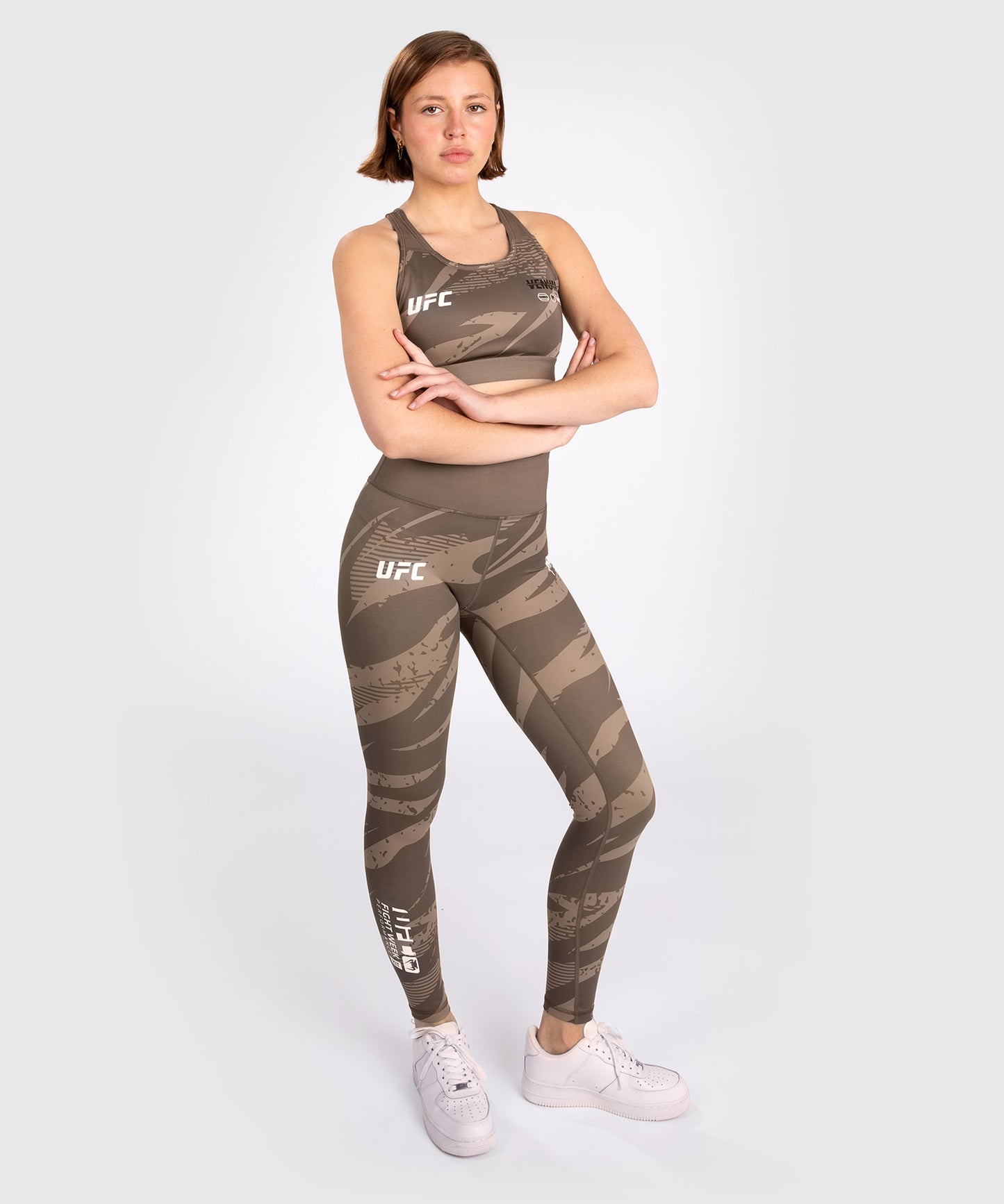 UFC Adrenaline By Venum Fight Week - 女性用スポーツブラ - Desert Camo