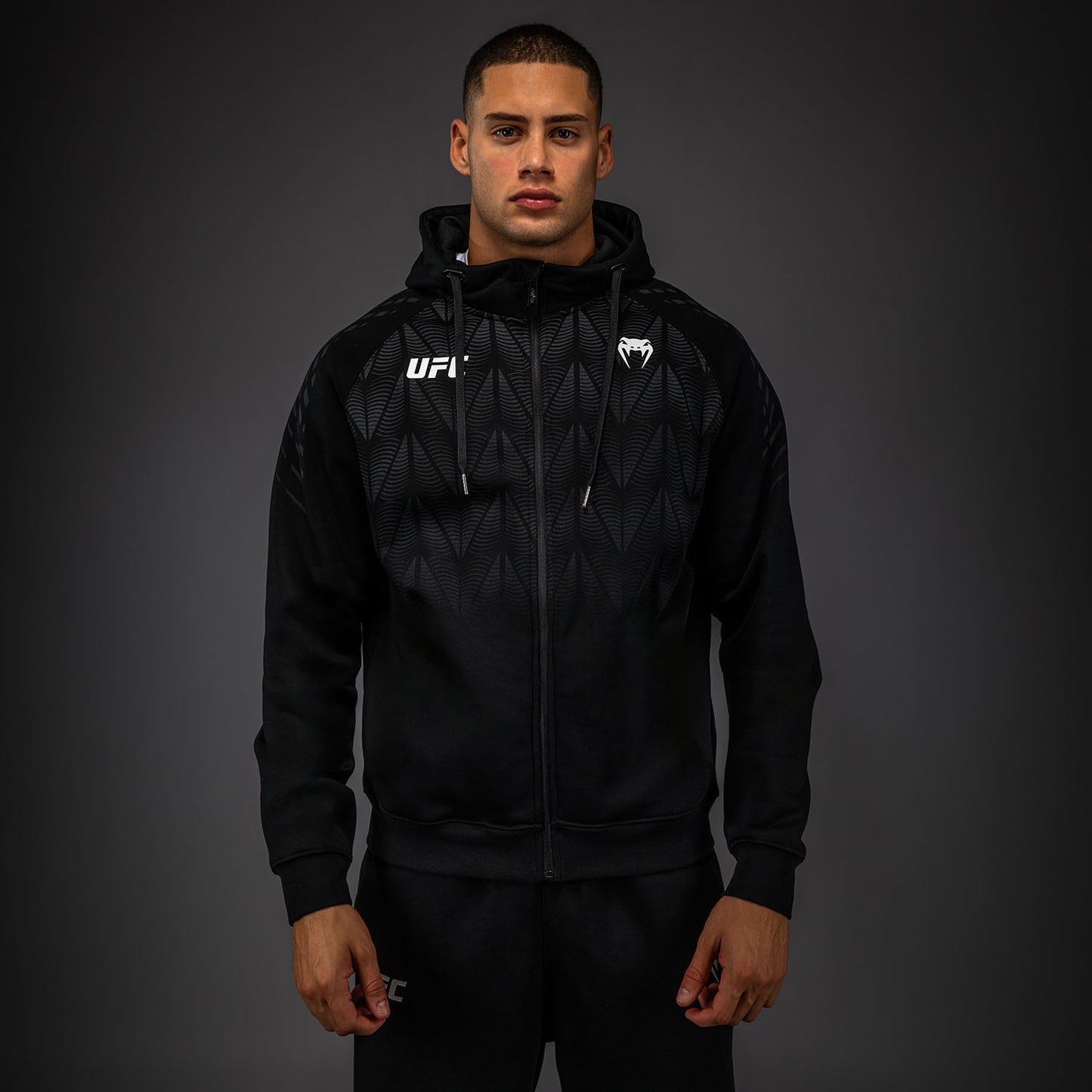 UFC Zenith by Venum Replica ジップパーカー メンズ - ブラック